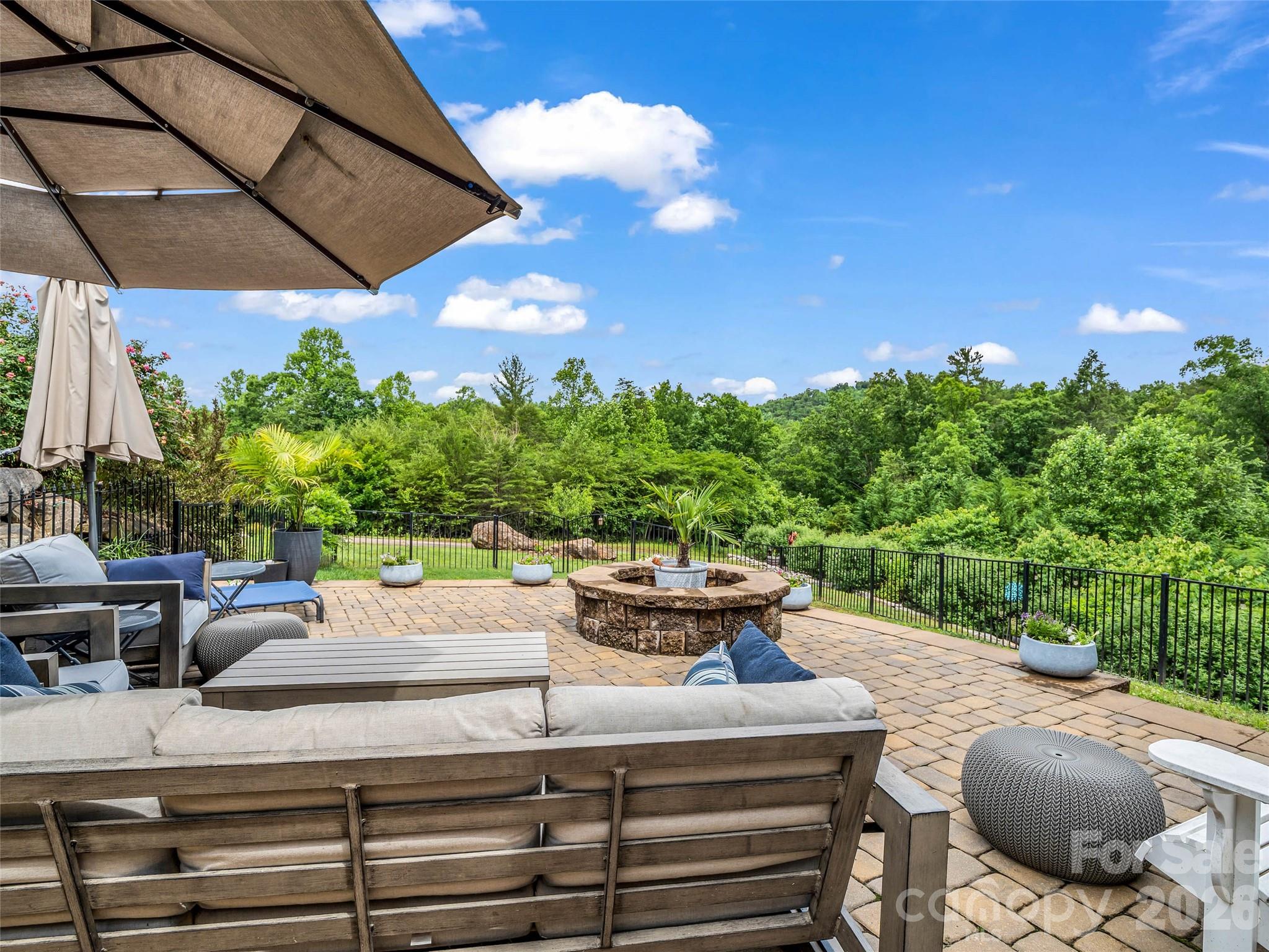 334 Willow Top Lane — Lake Lure