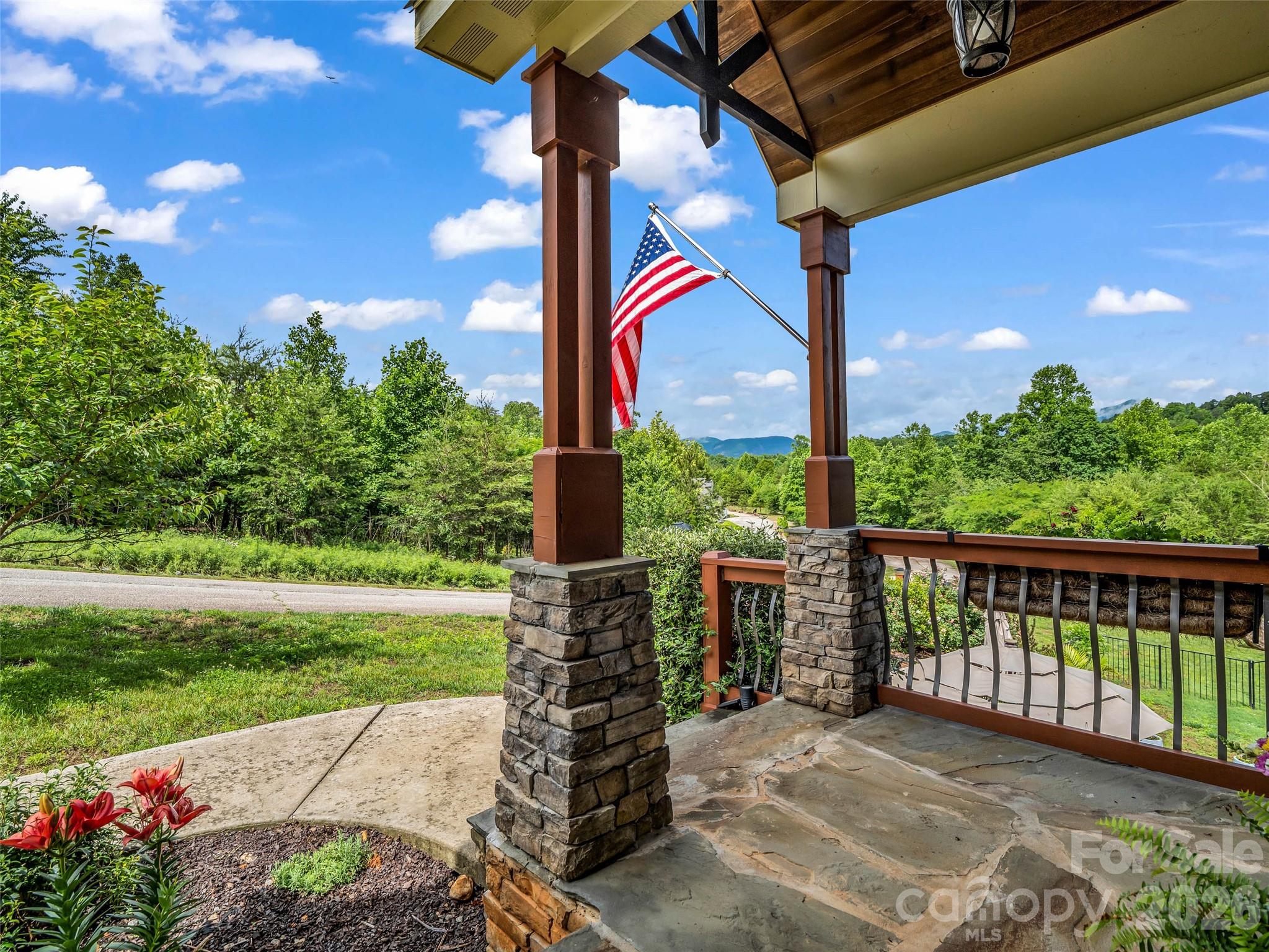 334 Willow Top Lane — Lake Lure