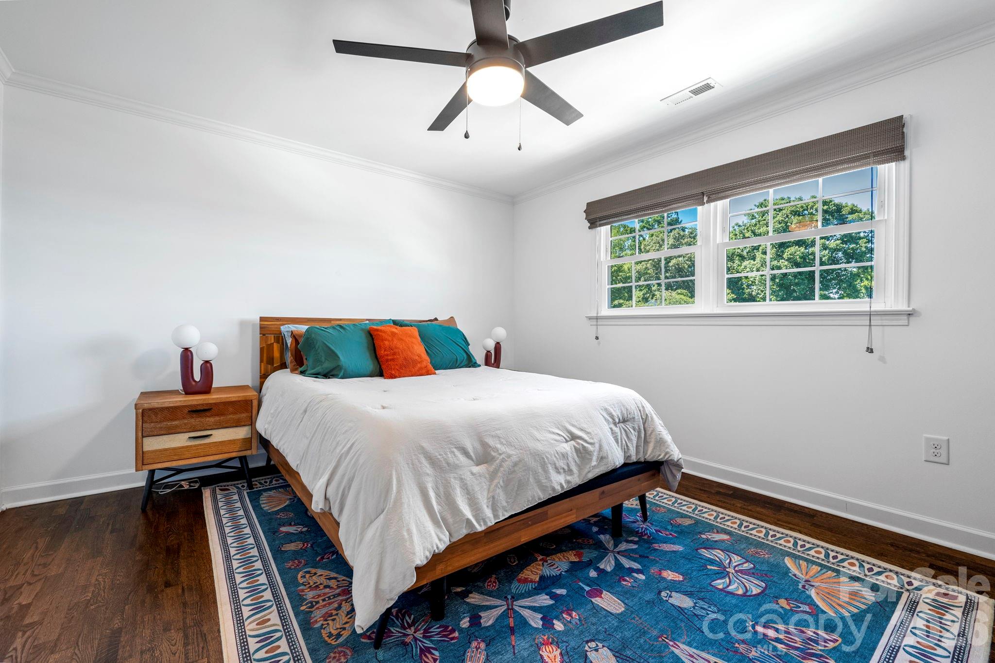 8005 Island View Court — Denver