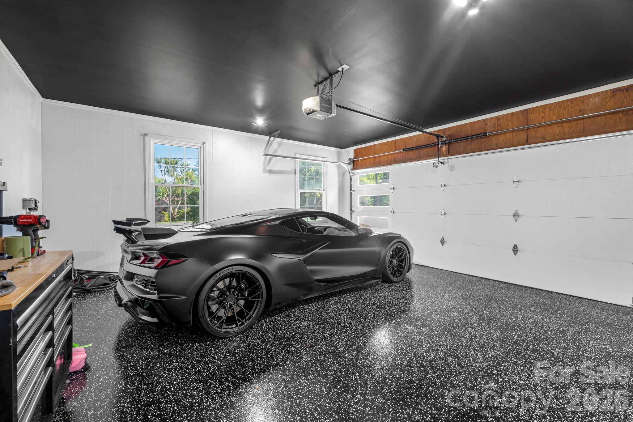 8005 Island View Court — Denver