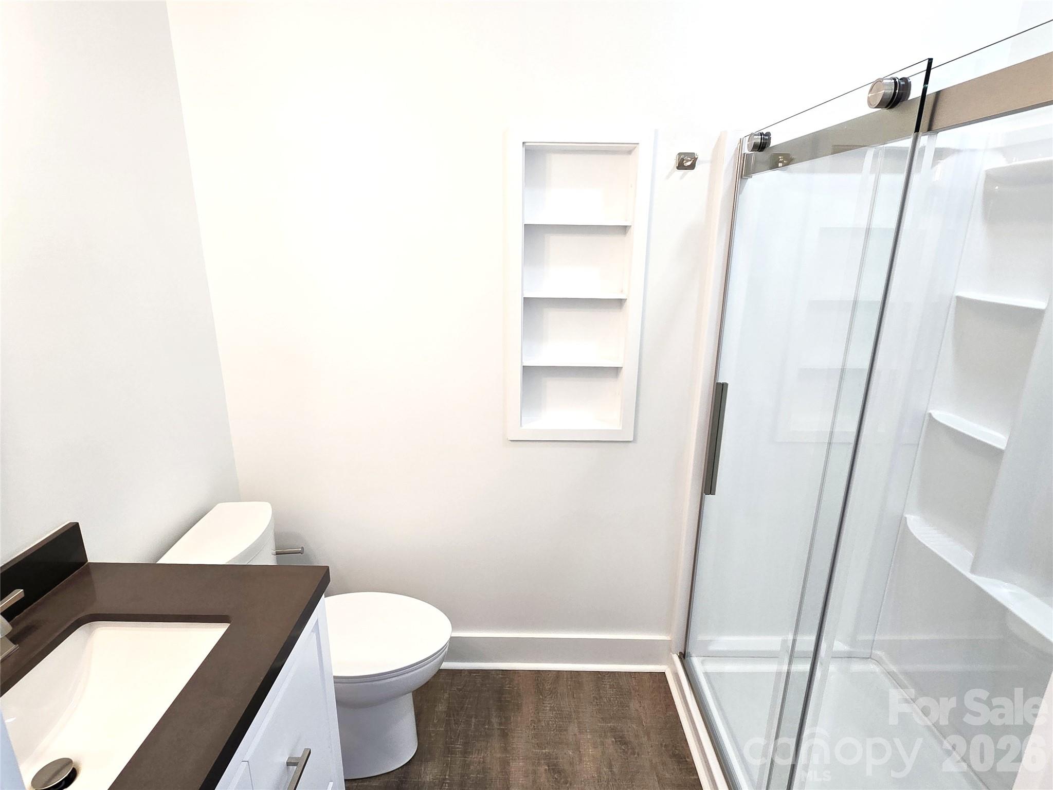 774 8th Street NE — Hickory