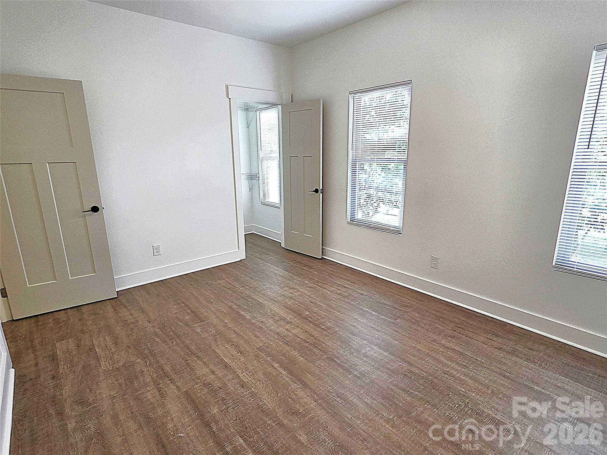 774 8th Street NE — Hickory
