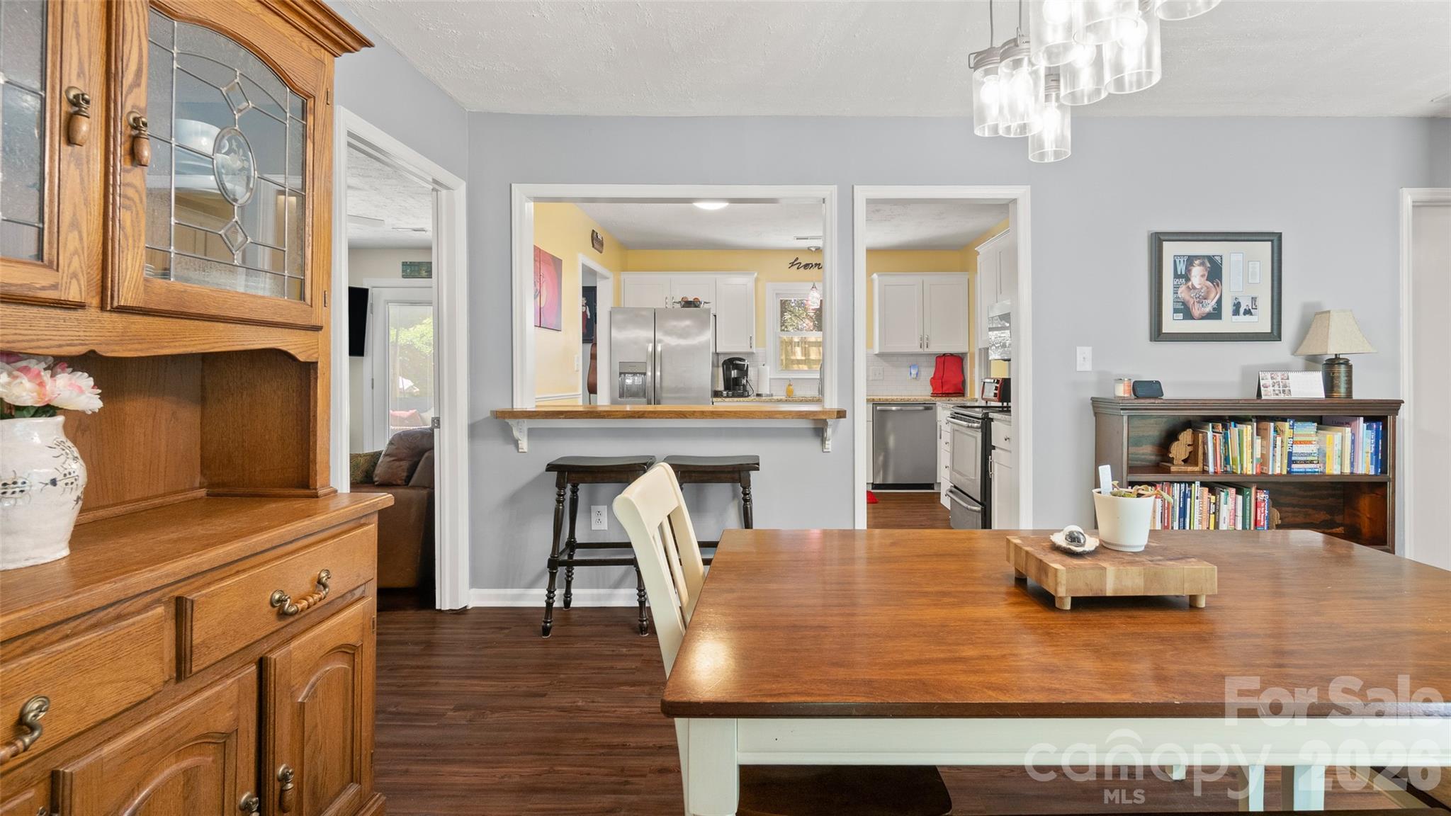 9126 Essen Lane — Charlotte