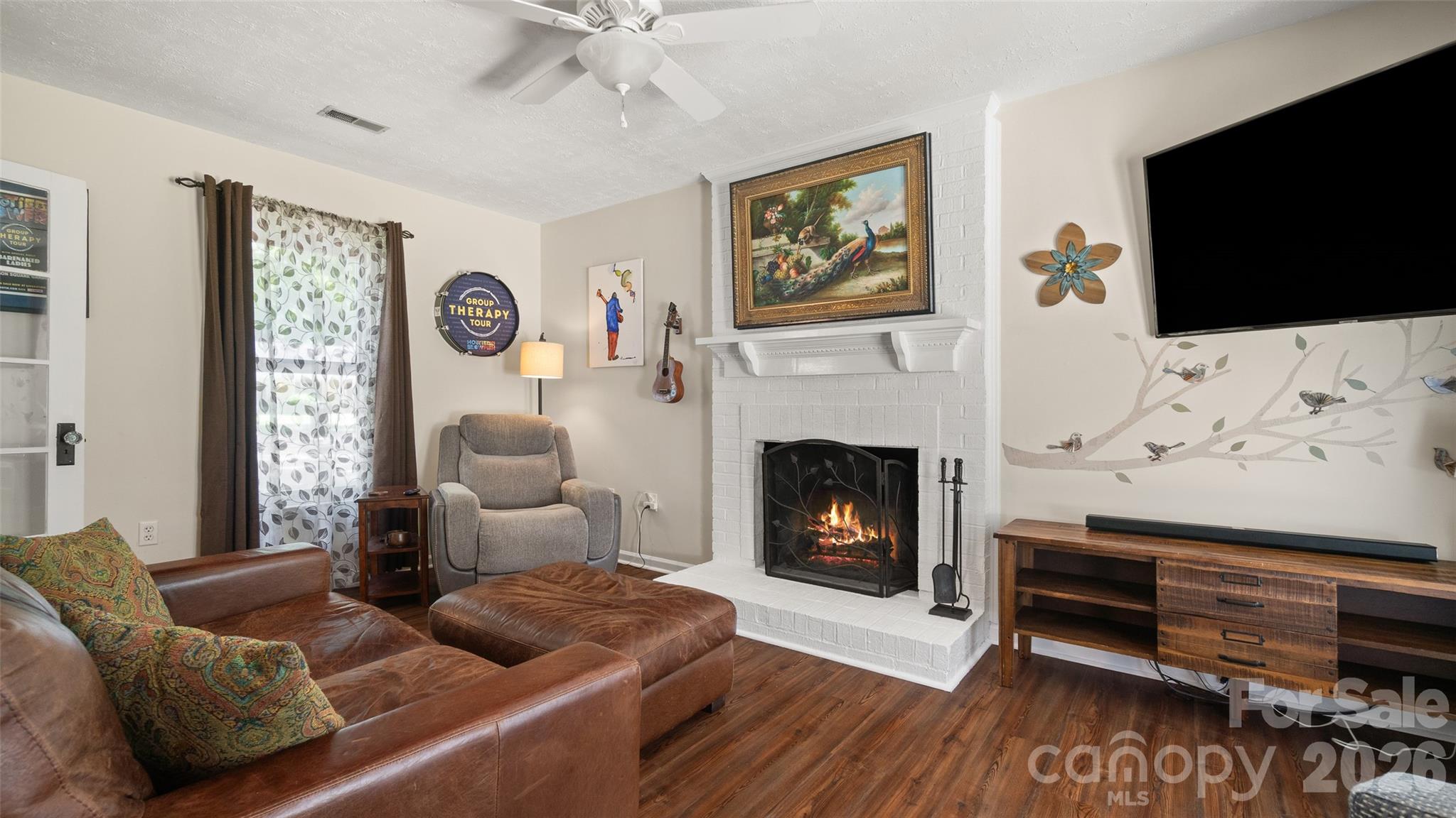 9126 Essen Lane — Charlotte
