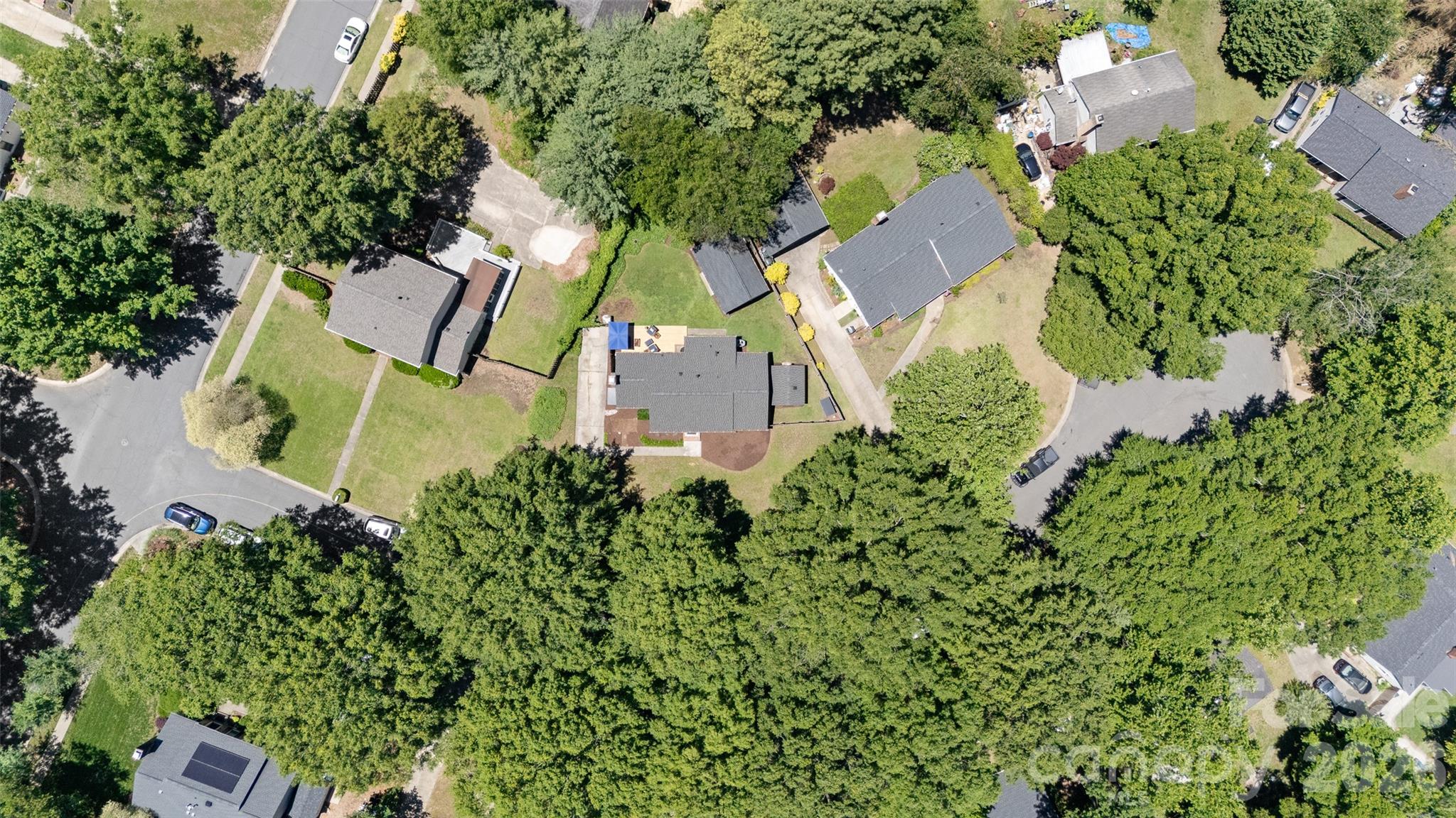 9126 Essen Lane — Charlotte