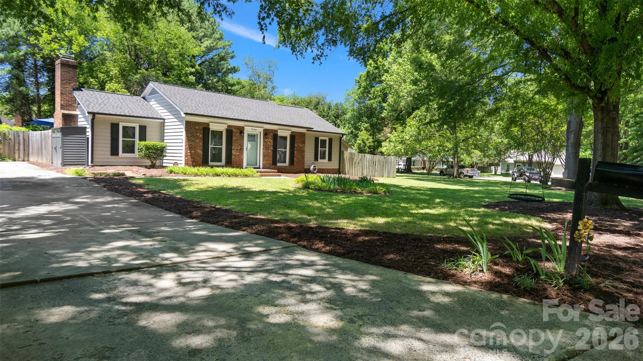 9126 Essen Lane — Charlotte