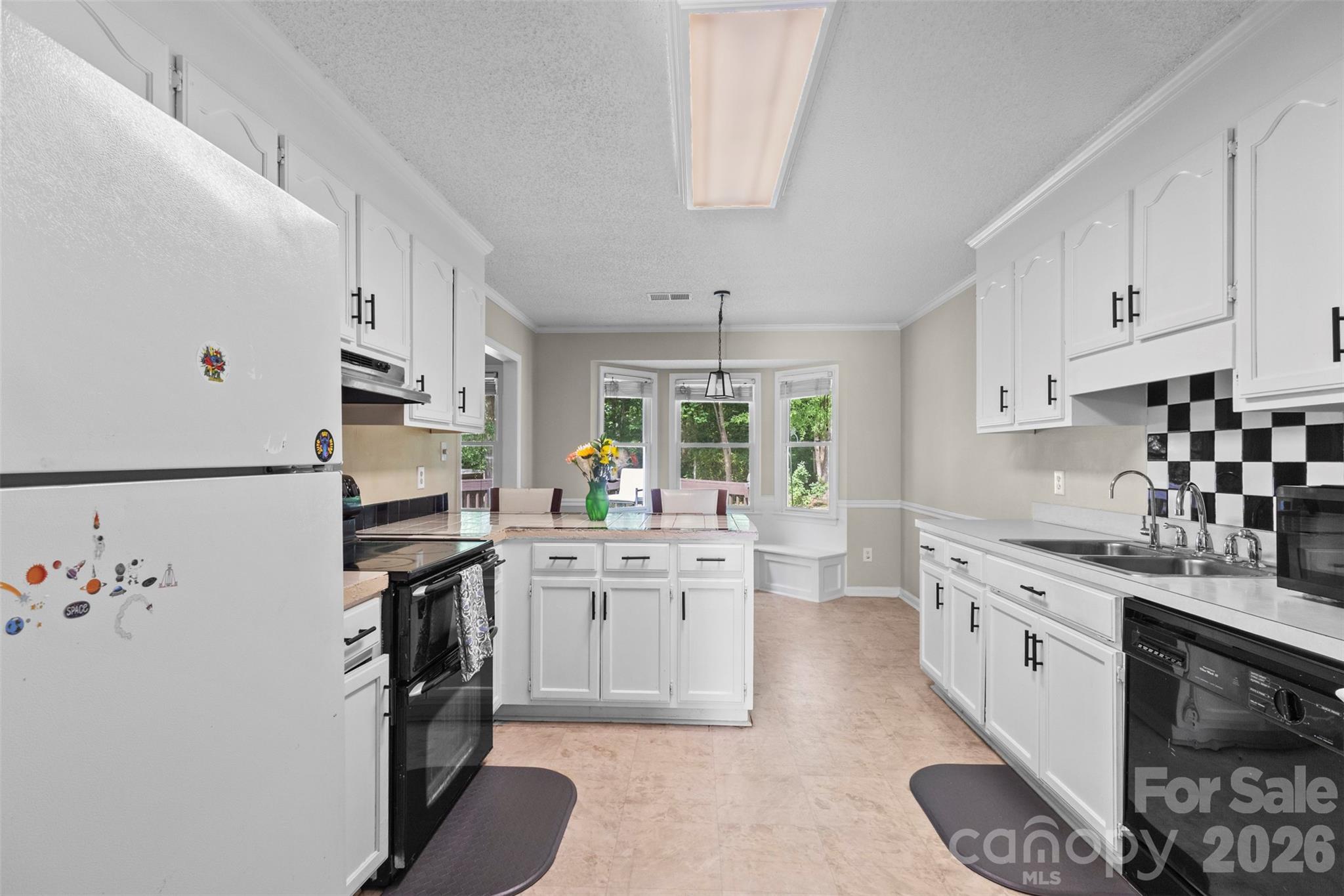 8704 Hornwood Court — Charlotte