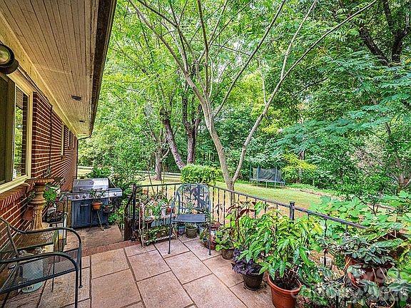 2089 Connelly Springs Road — Lenoir
