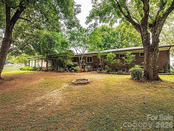 2089 Connelly Springs Road — Lenoir