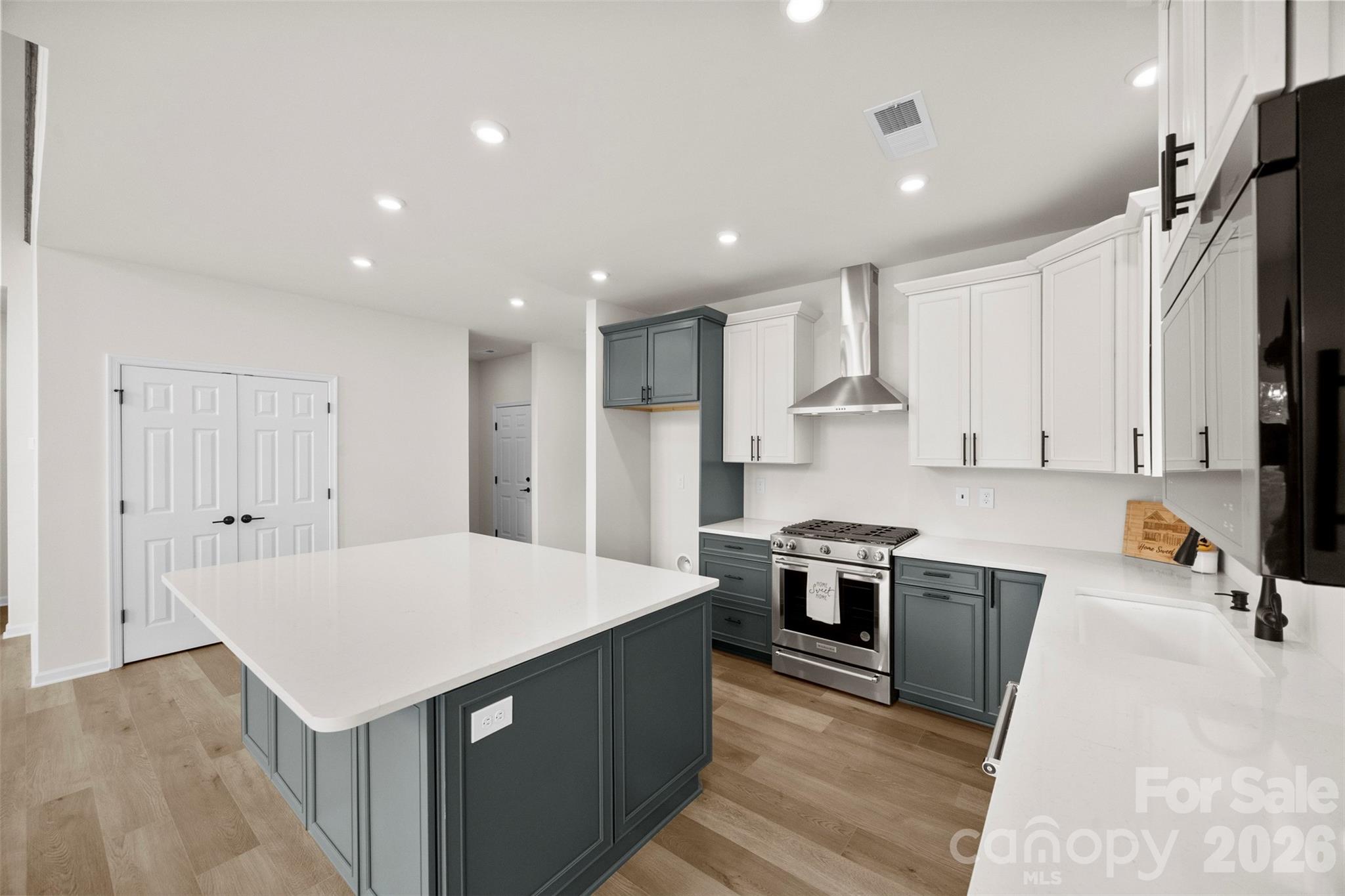 18019 Wilbanks Drive — Charlotte
