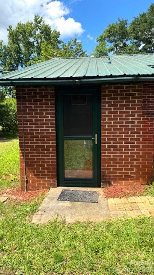 3702 Jonesville Lockhart Highway — Union
