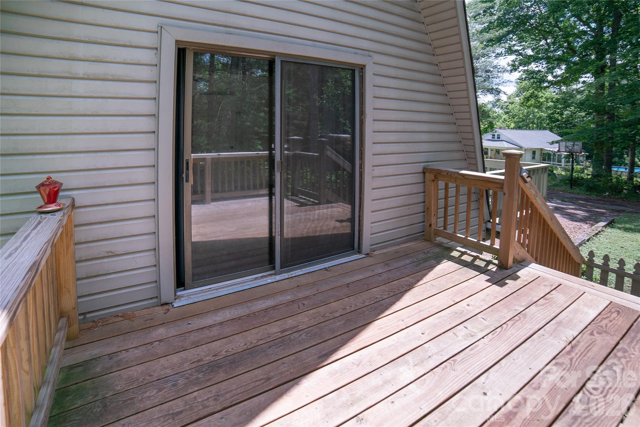 3555 Majestic View Place — Lenoir