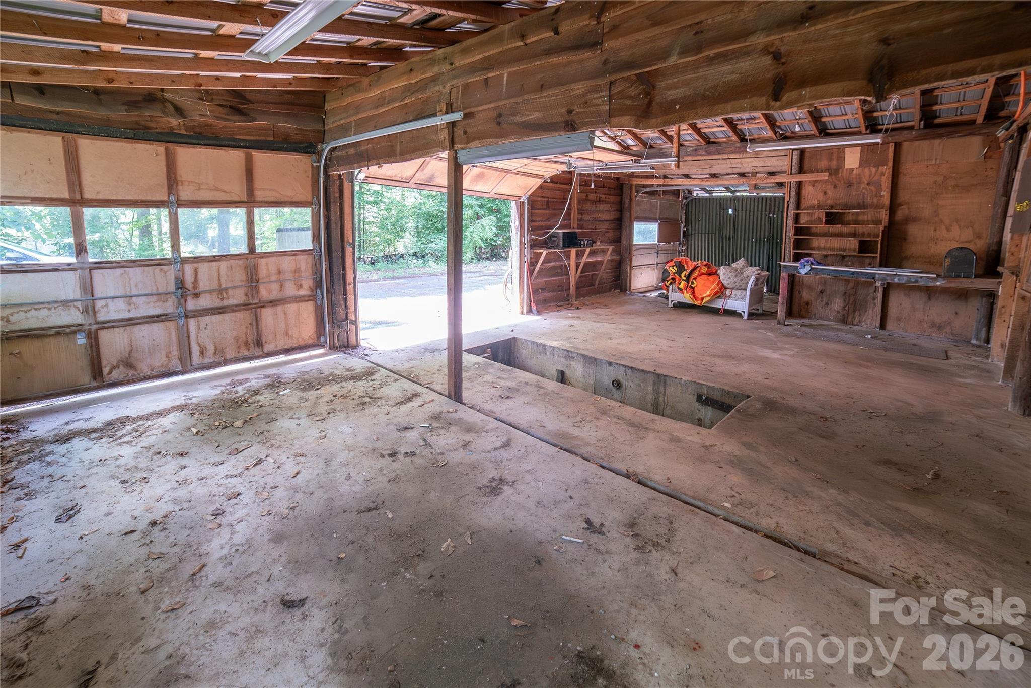 3555 Majestic View Place — Lenoir