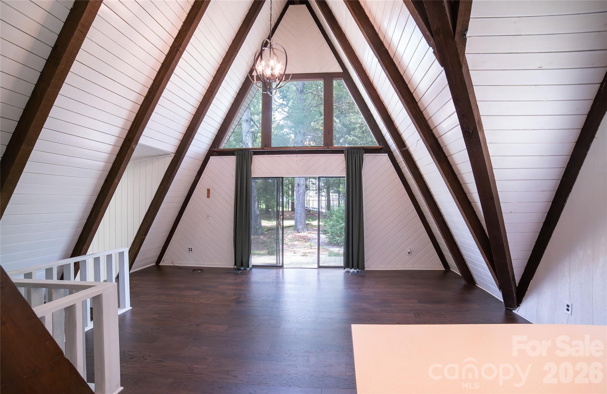 3555 Majestic View Place — Lenoir