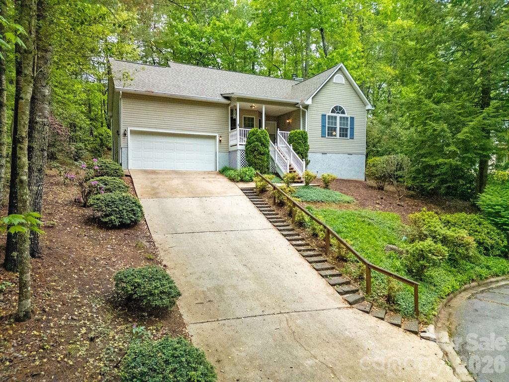 61 Autumn Glen Court — Brevard