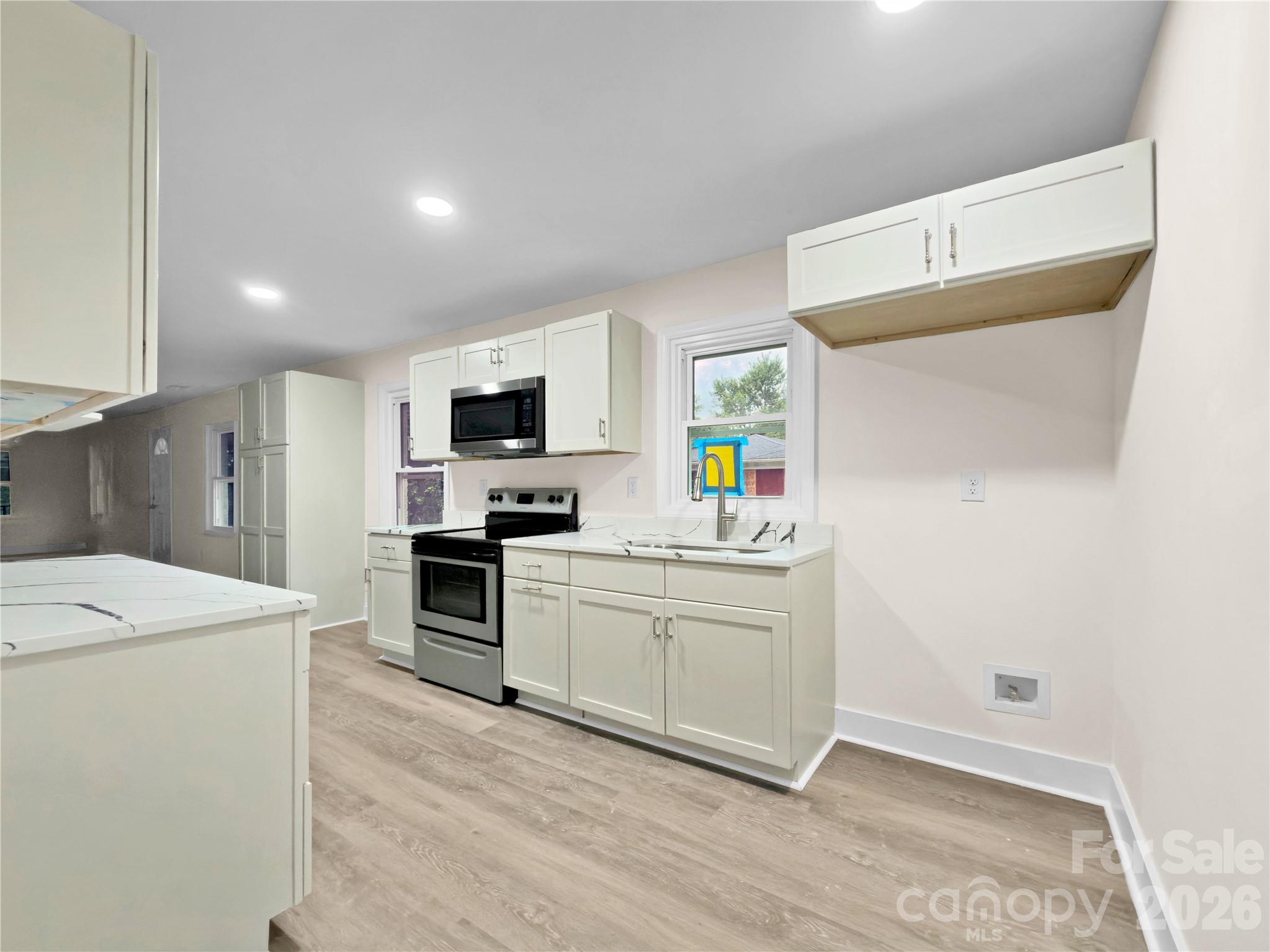 218 Palmer Street NW — Lenoir
