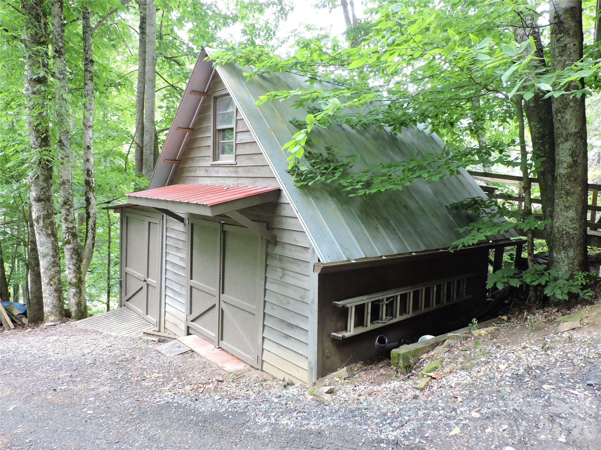 963 Melton Branch Road — Bakersville
