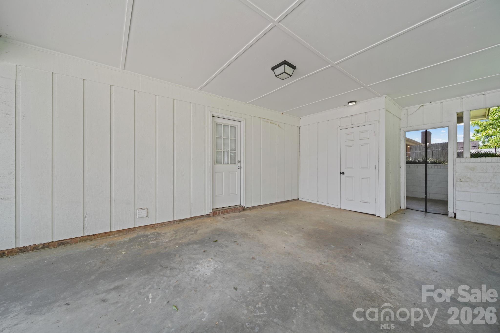 604 Leander Street — Shelby