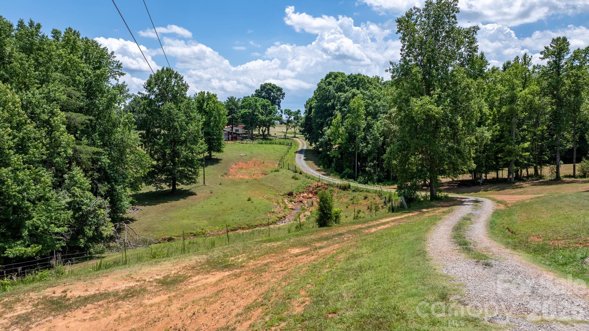 4080 Lanes Road — Vale