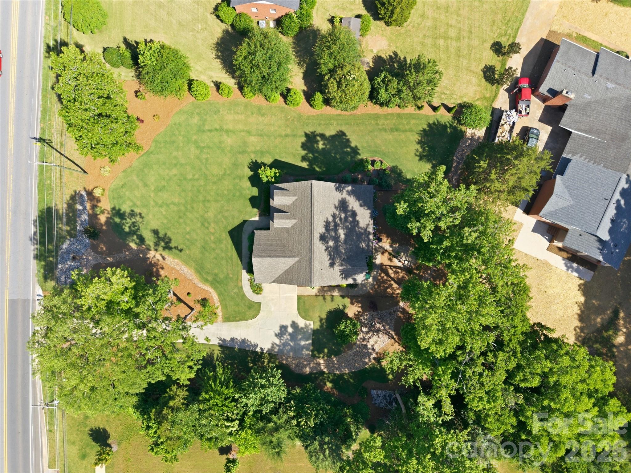 1005 S Point Road — Belmont