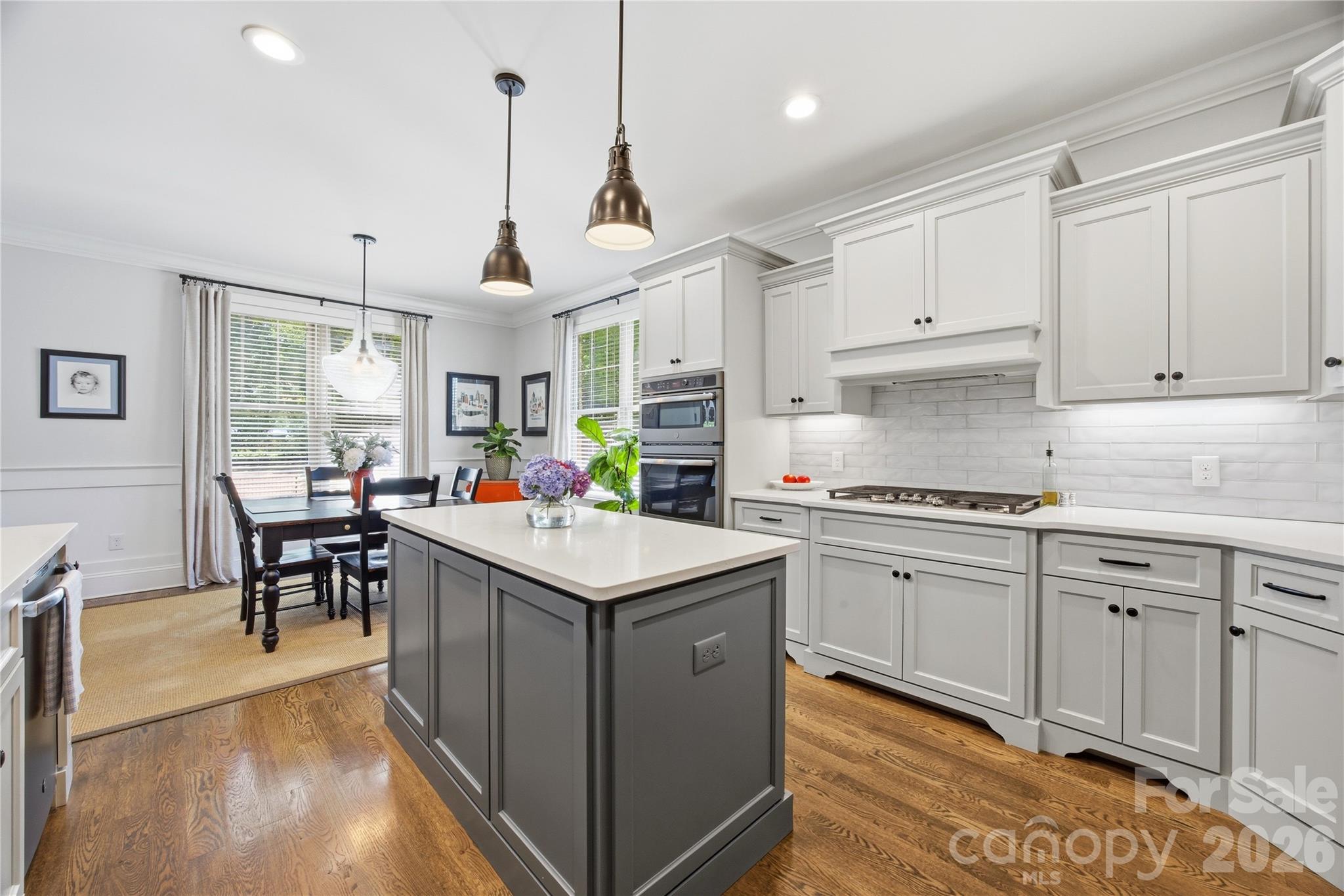 1005 S Point Road — Belmont