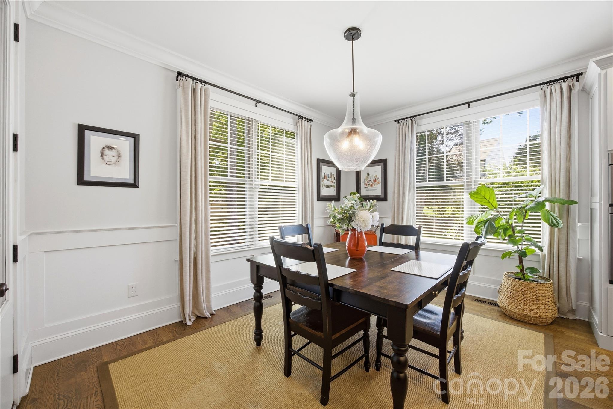 1005 S Point Road — Belmont