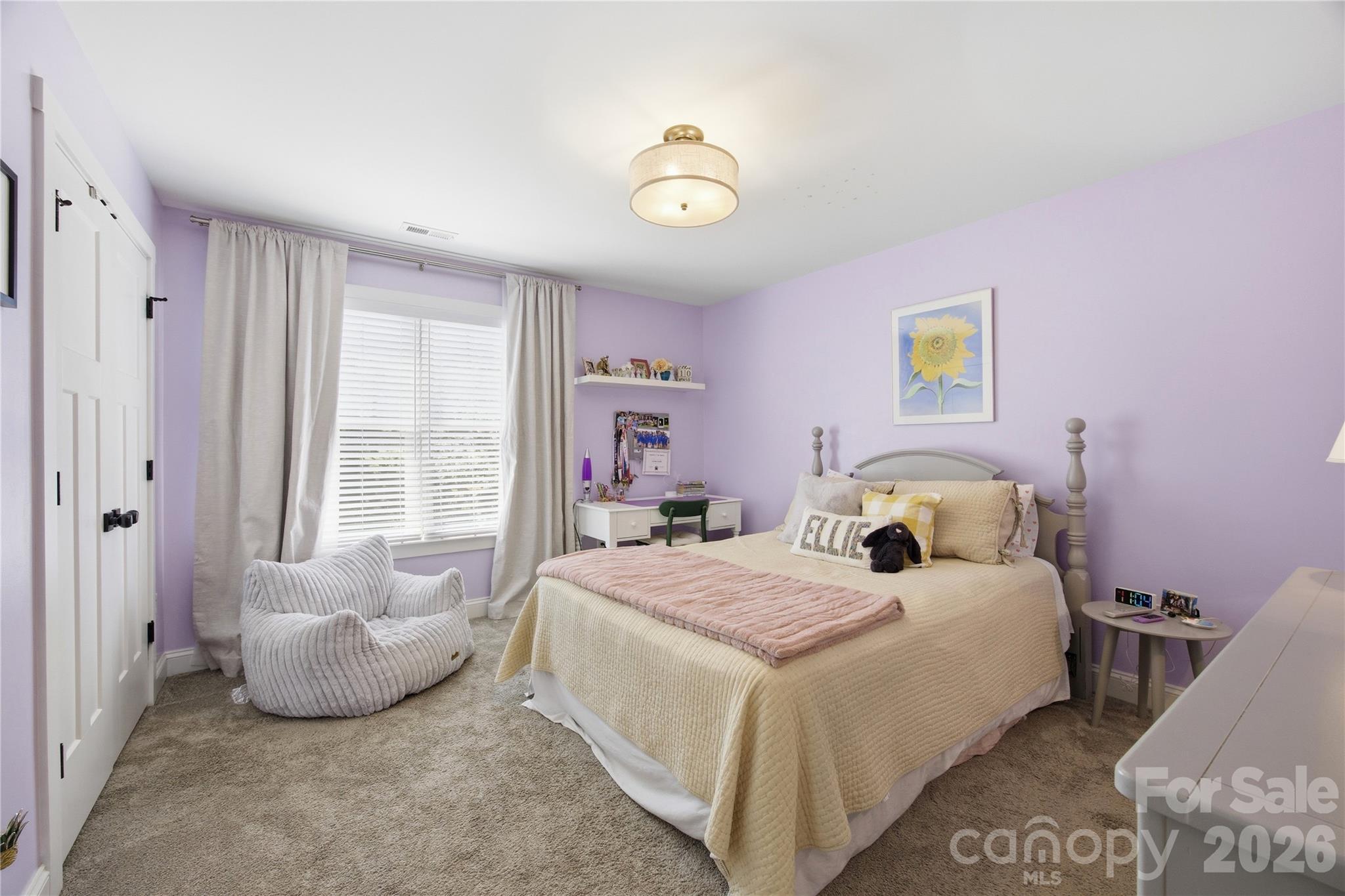 1005 S Point Road — Belmont