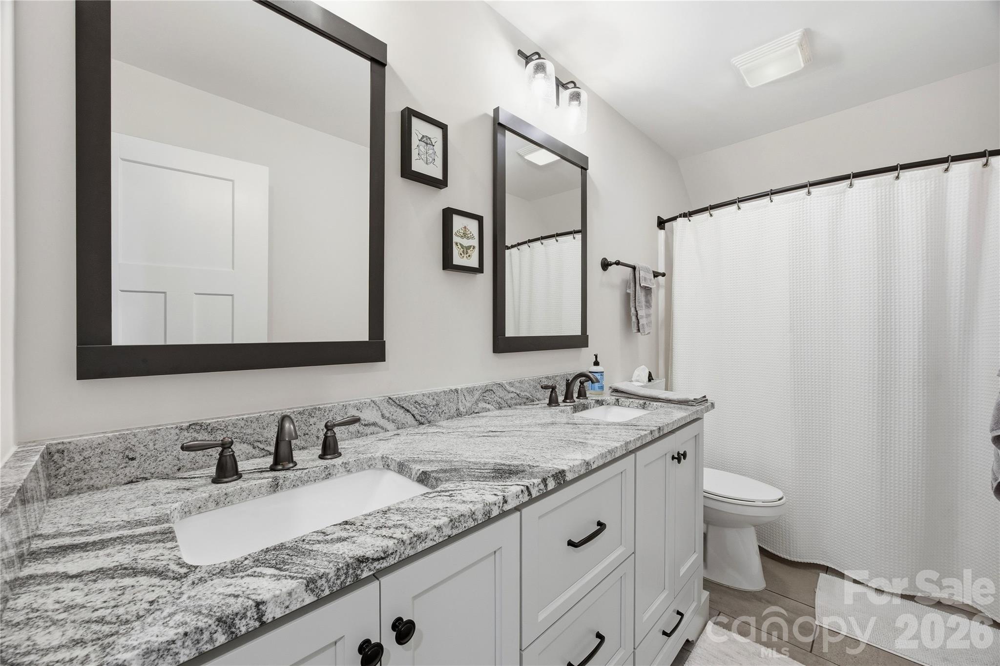 1005 S Point Road — Belmont