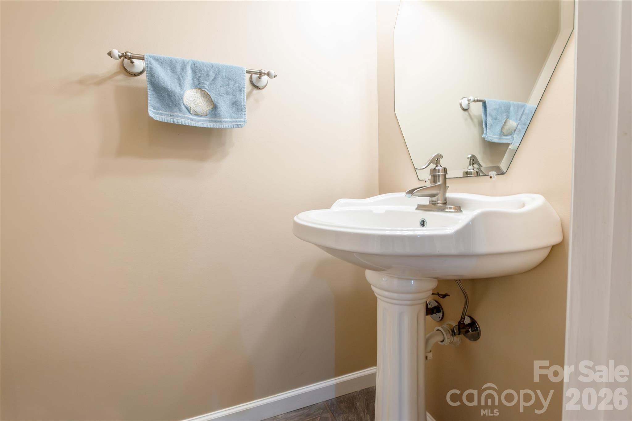 1735 Saddlewood Drive — Fort Mill