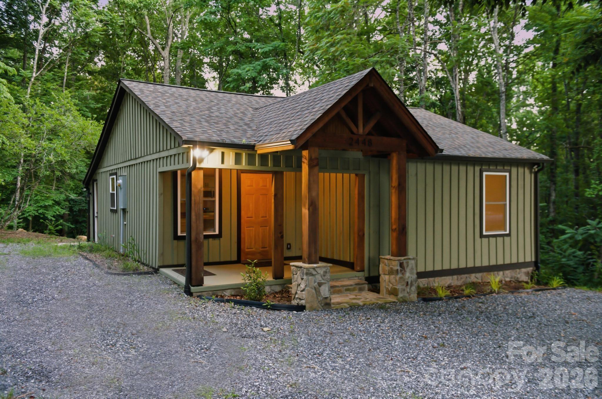 2448 Alfred Hartley Road — Lenoir