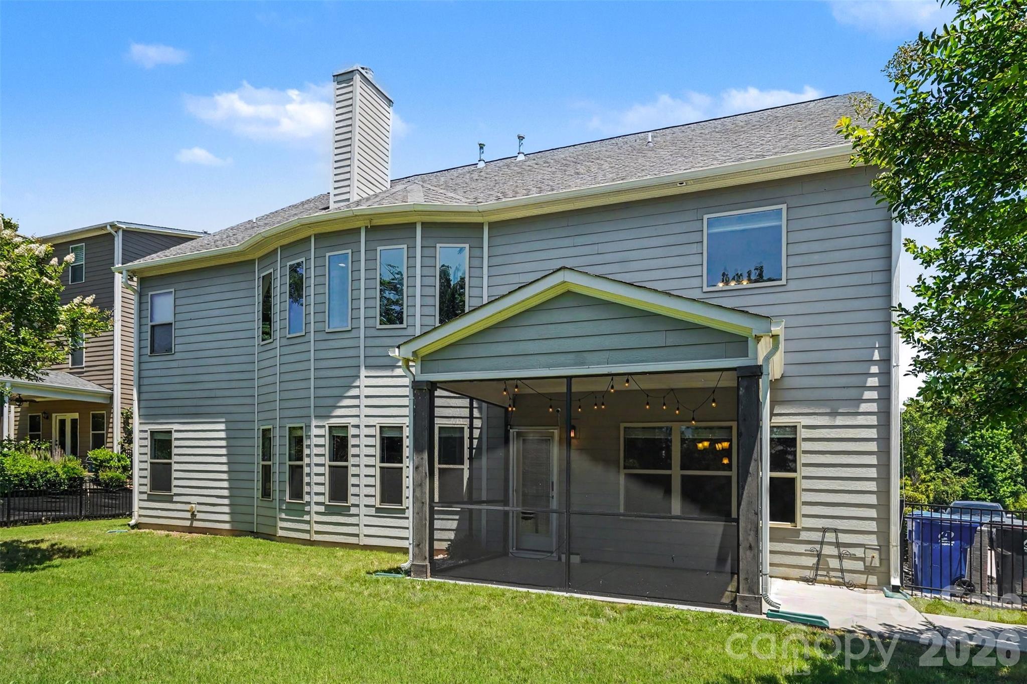 15301 Guthrie Drive — Huntersville