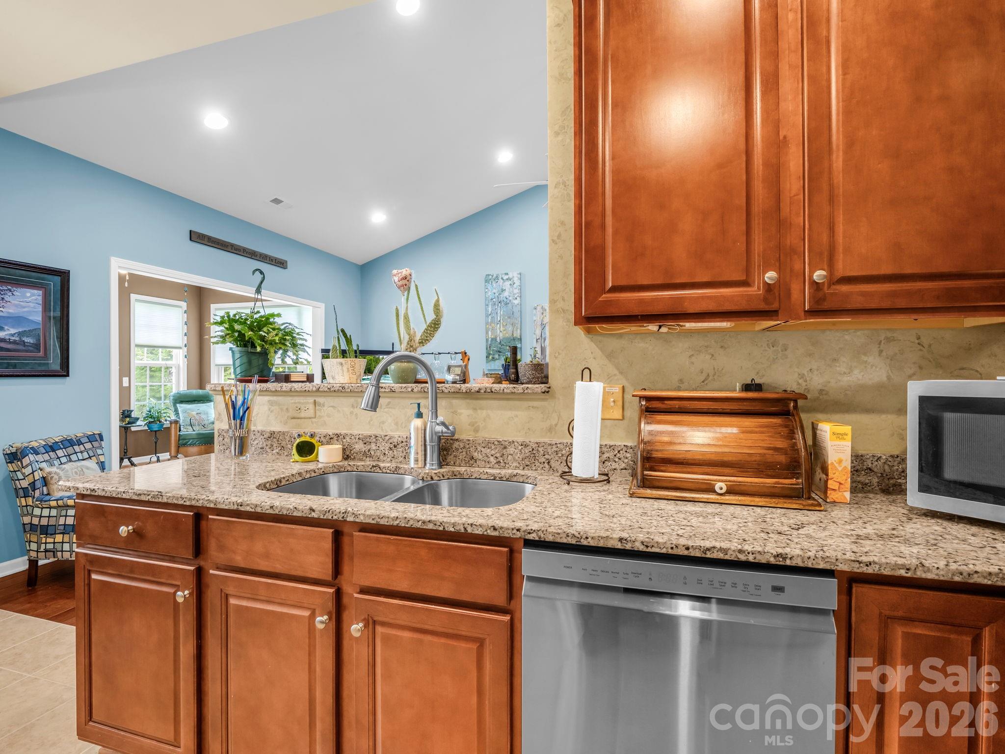 74 Foxtail Court — Hendersonville