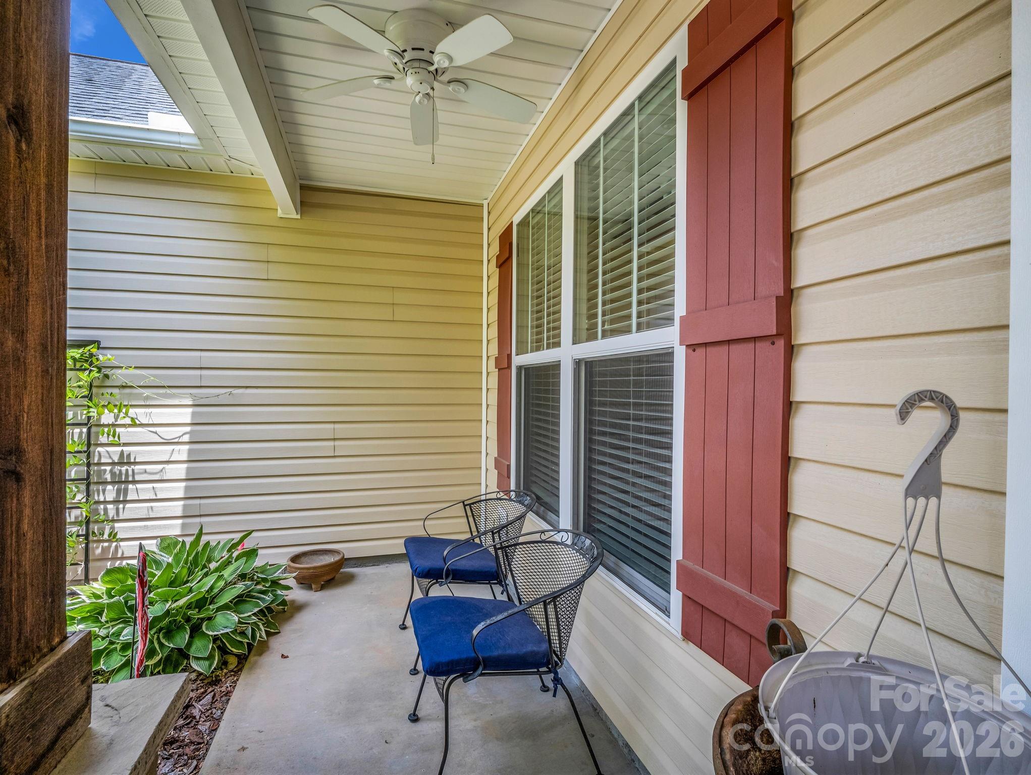 74 Foxtail Court — Hendersonville