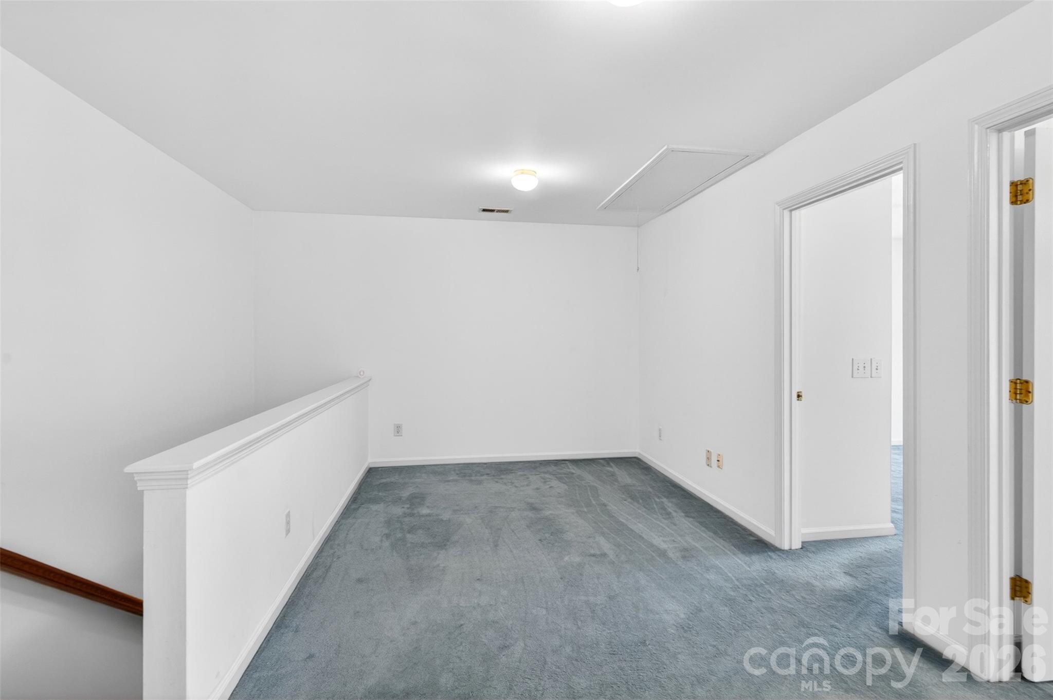 2539 Thornfield Road — Charlotte