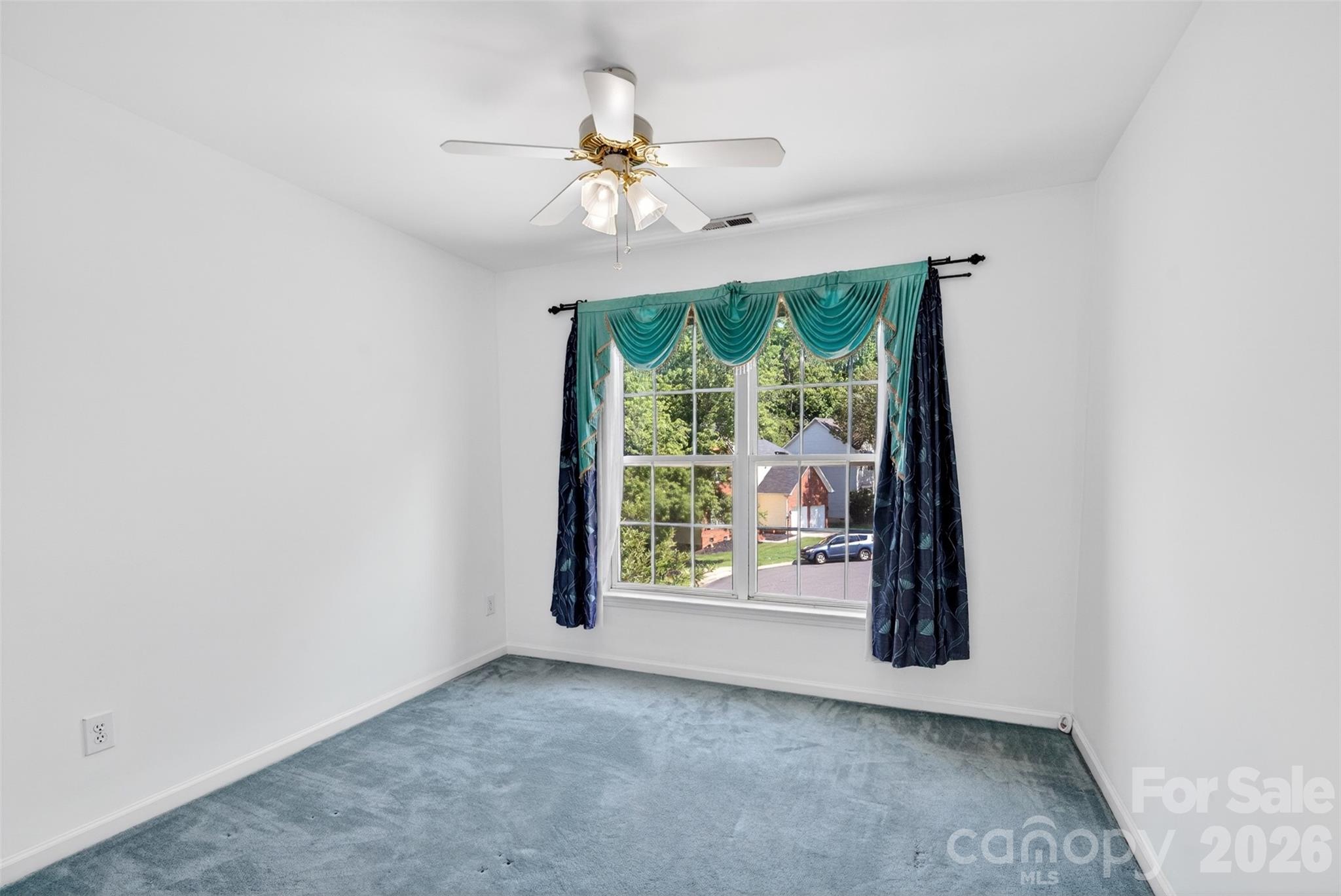 2539 Thornfield Road — Charlotte