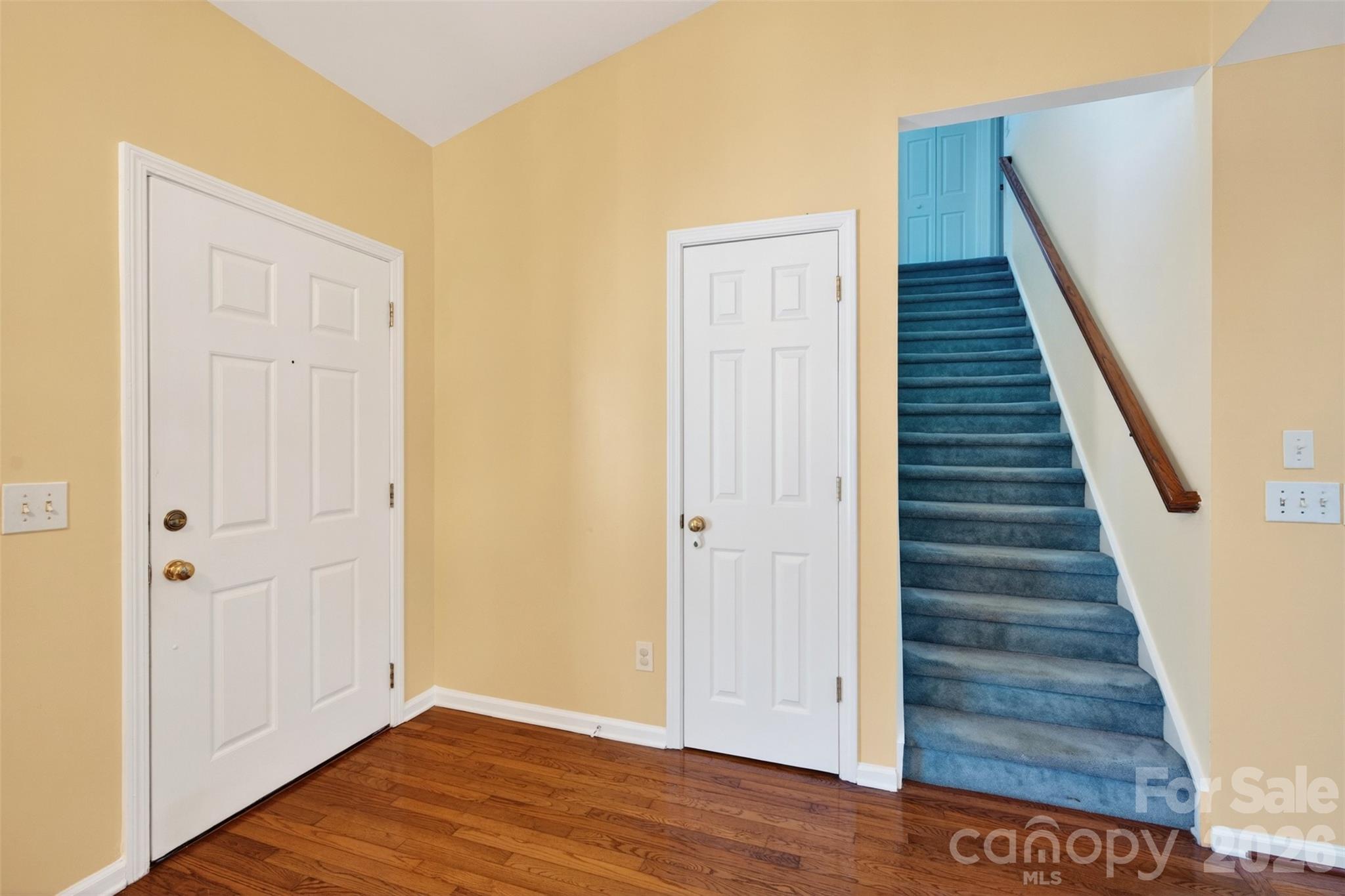 2539 Thornfield Road — Charlotte