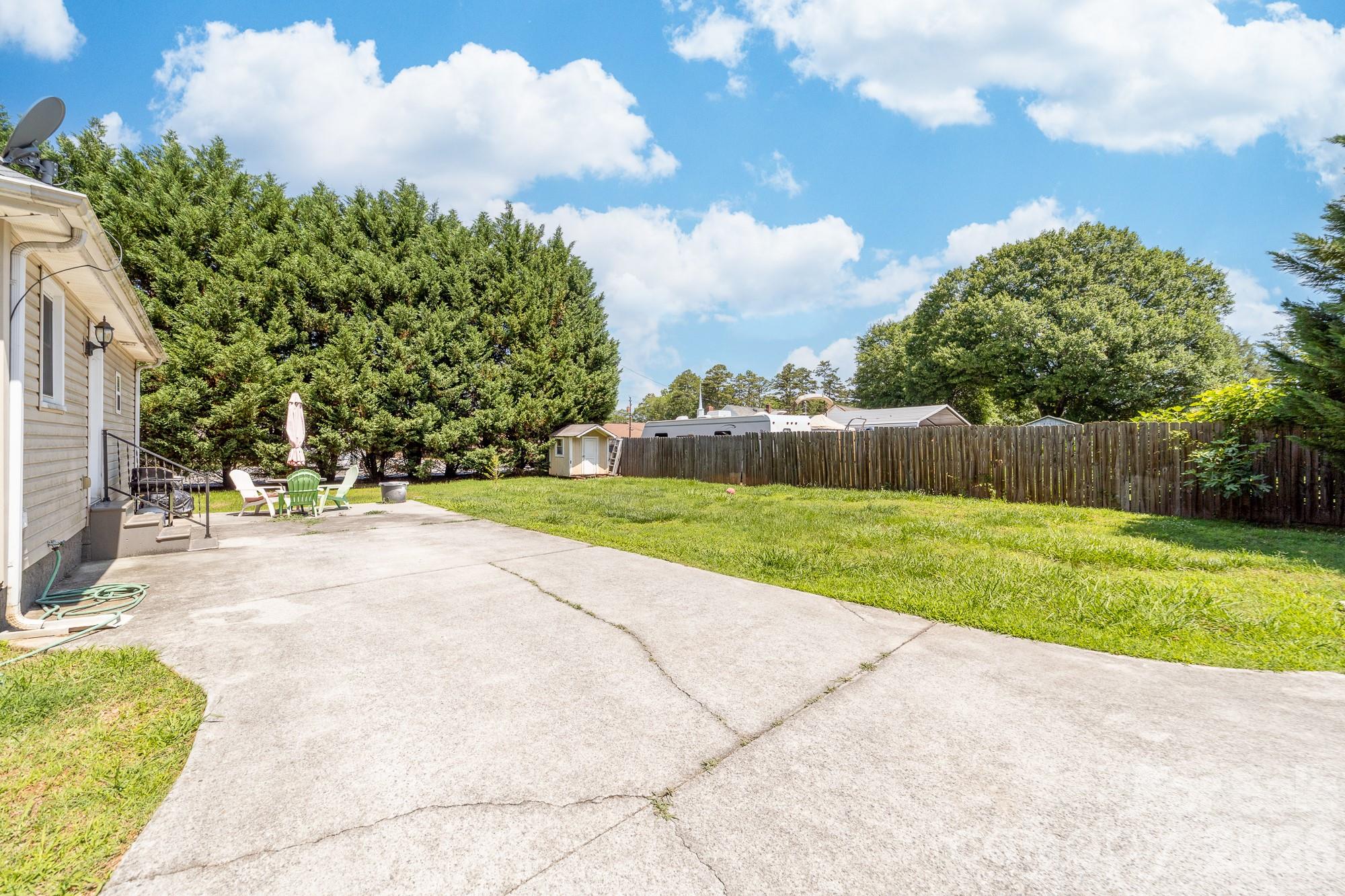 206 Eagle Road — Belmont