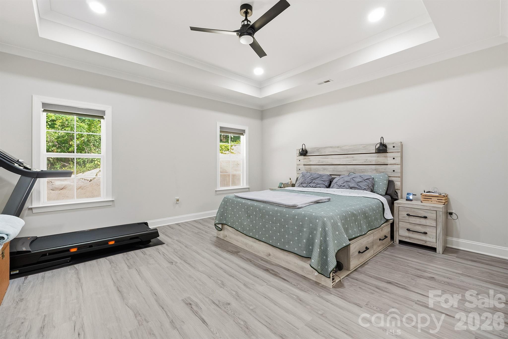 413 Lakewood Drive — Lexington
