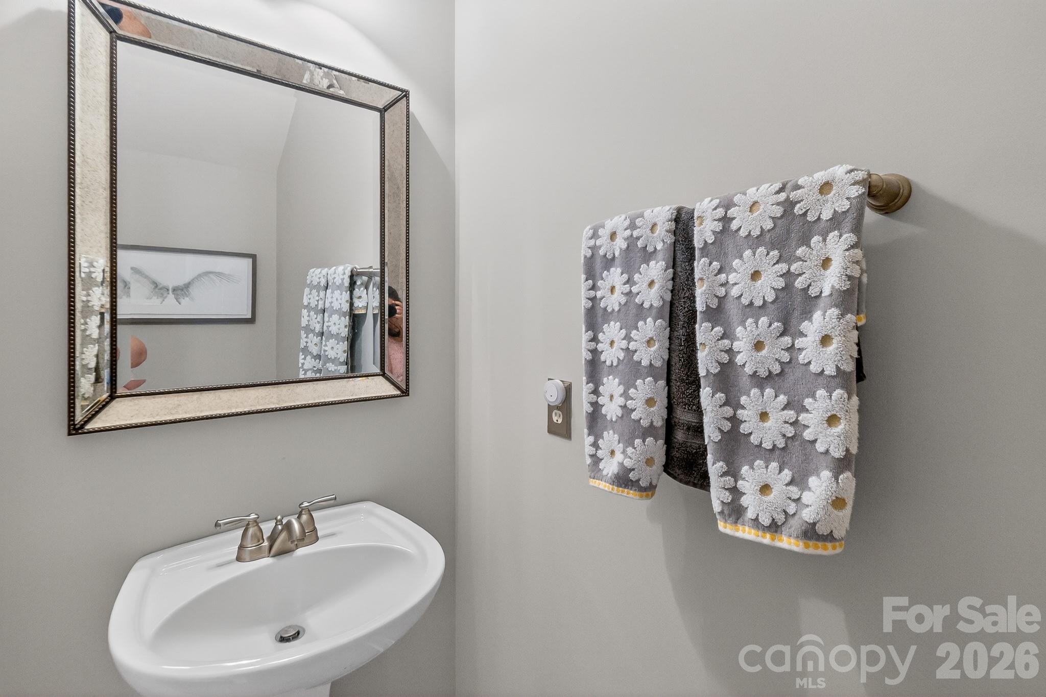 8216 Townley Road — Huntersville