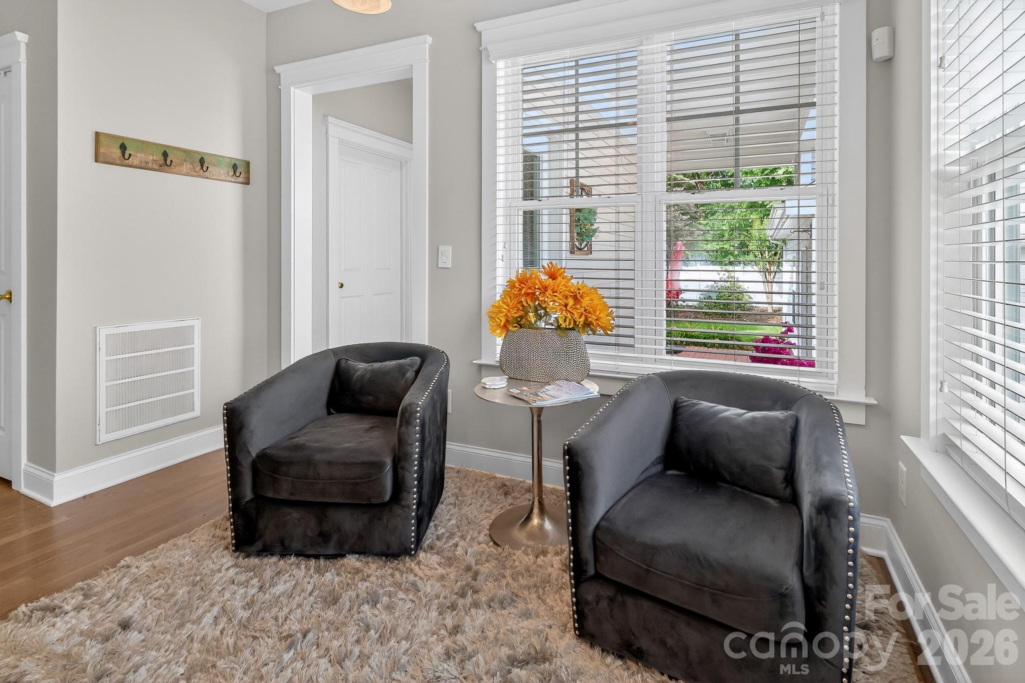 8216 Townley Road — Huntersville