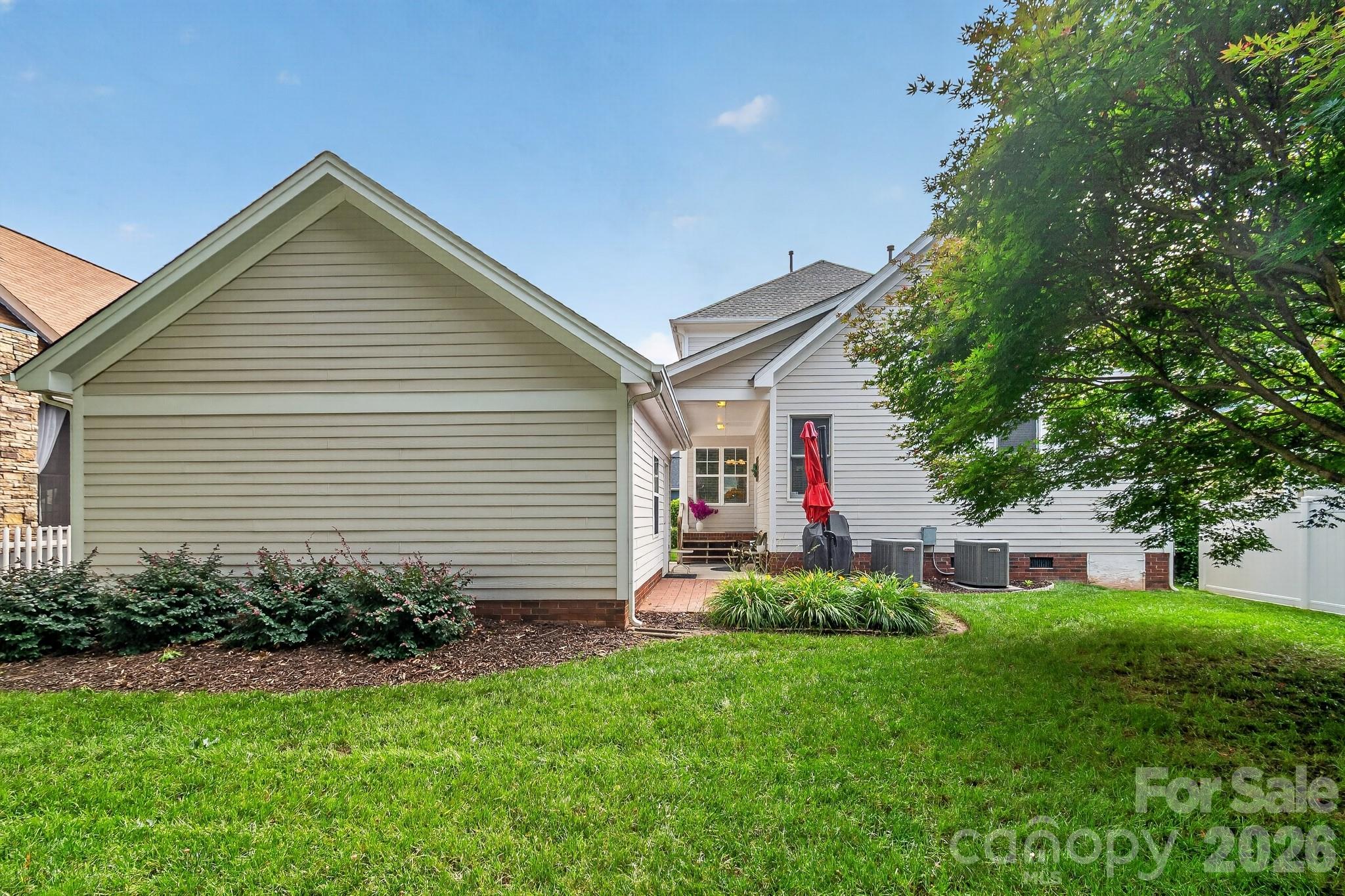 8216 Townley Road — Huntersville