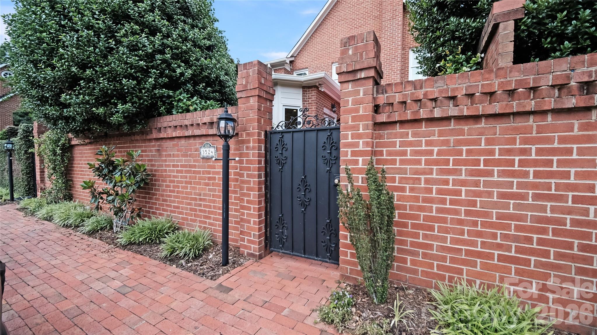 3524 Kylemore Court — Charlotte