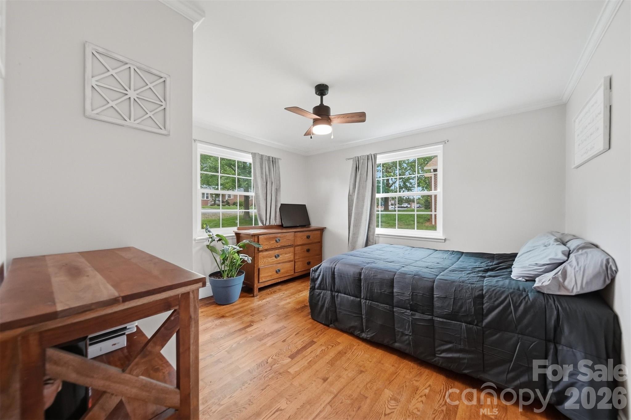 3526 16th Street NE — Hickory