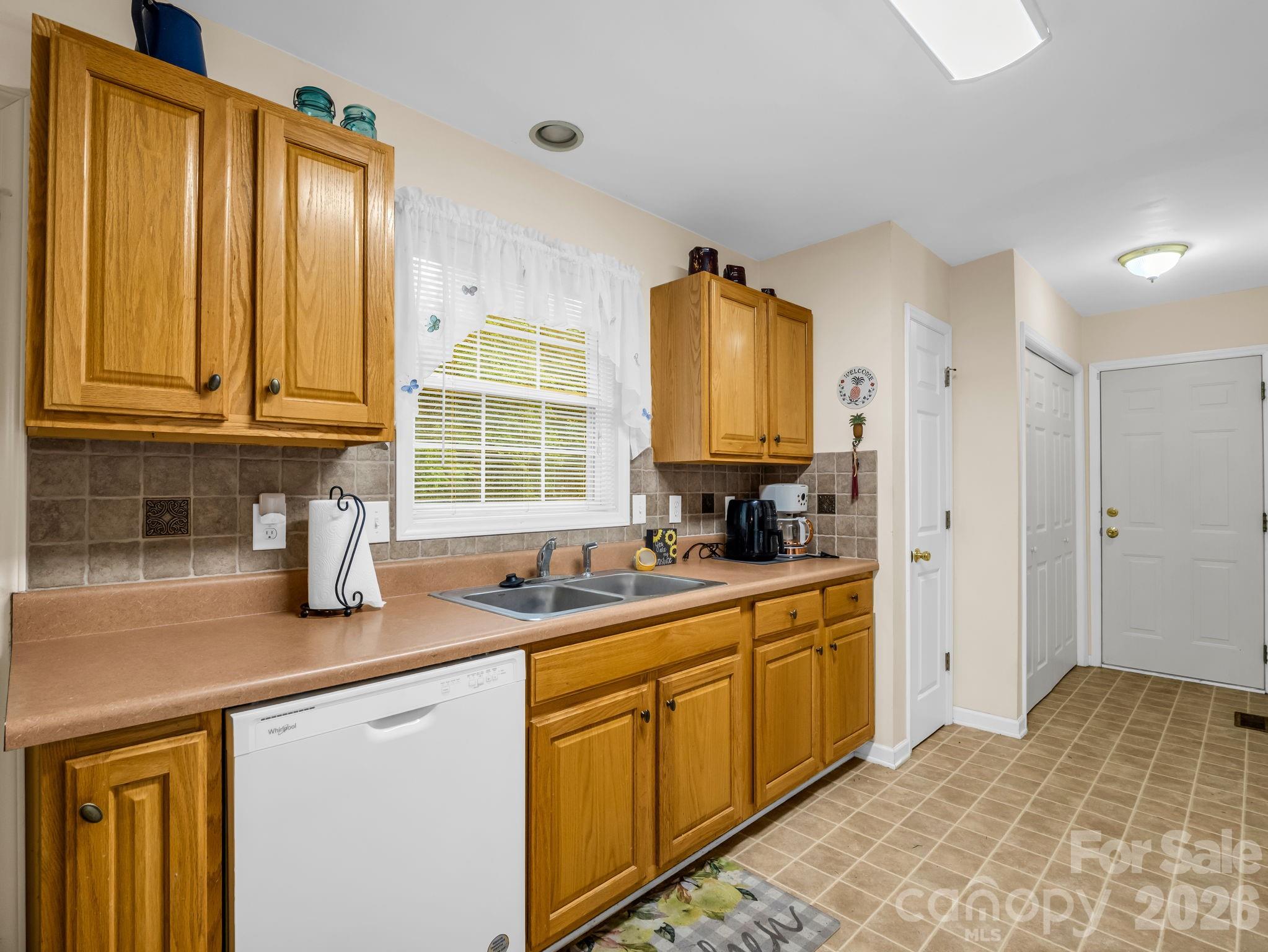 153 Rosey Lane — Rutherfordton