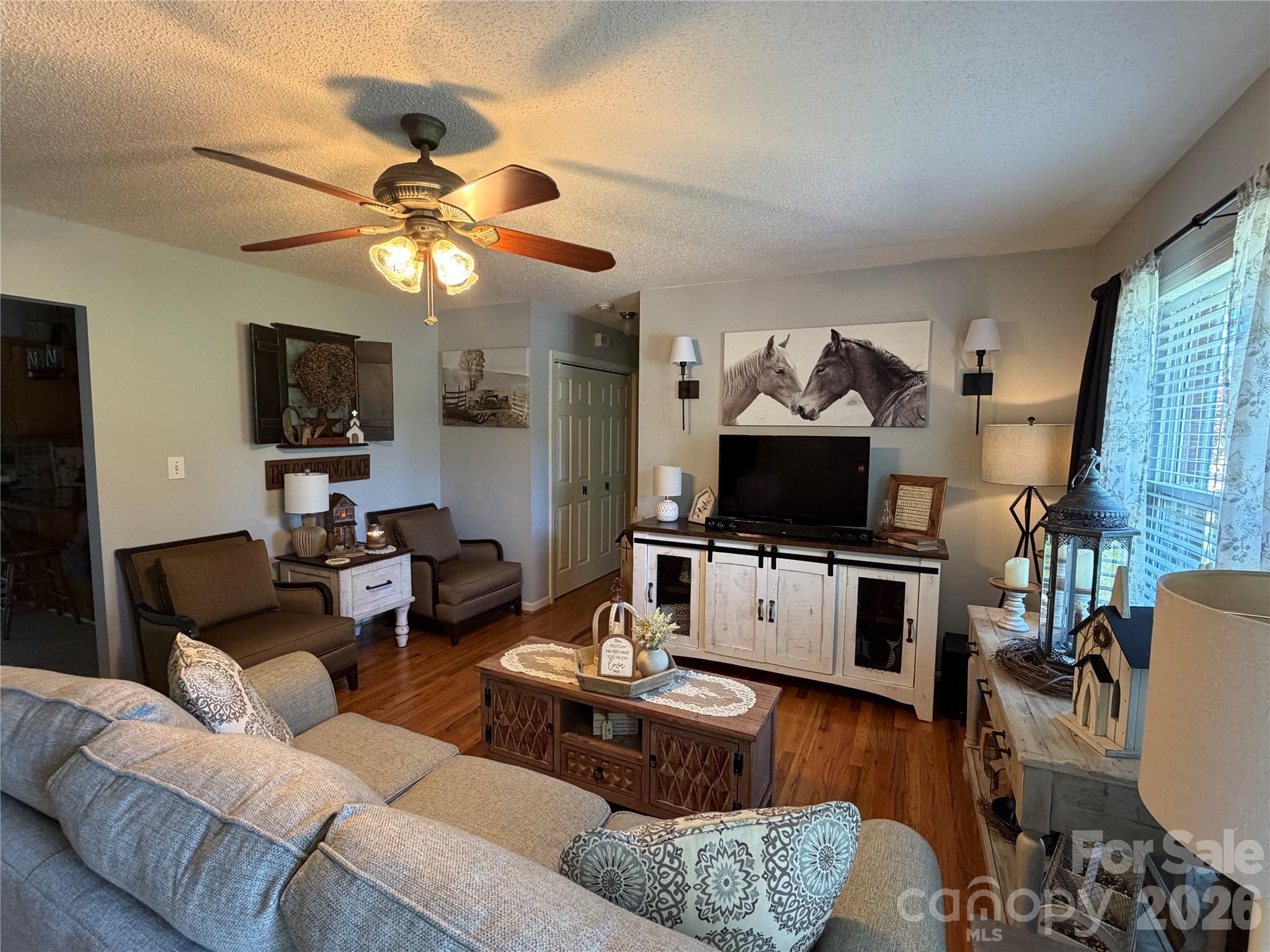 110 E Pine Street — Maiden