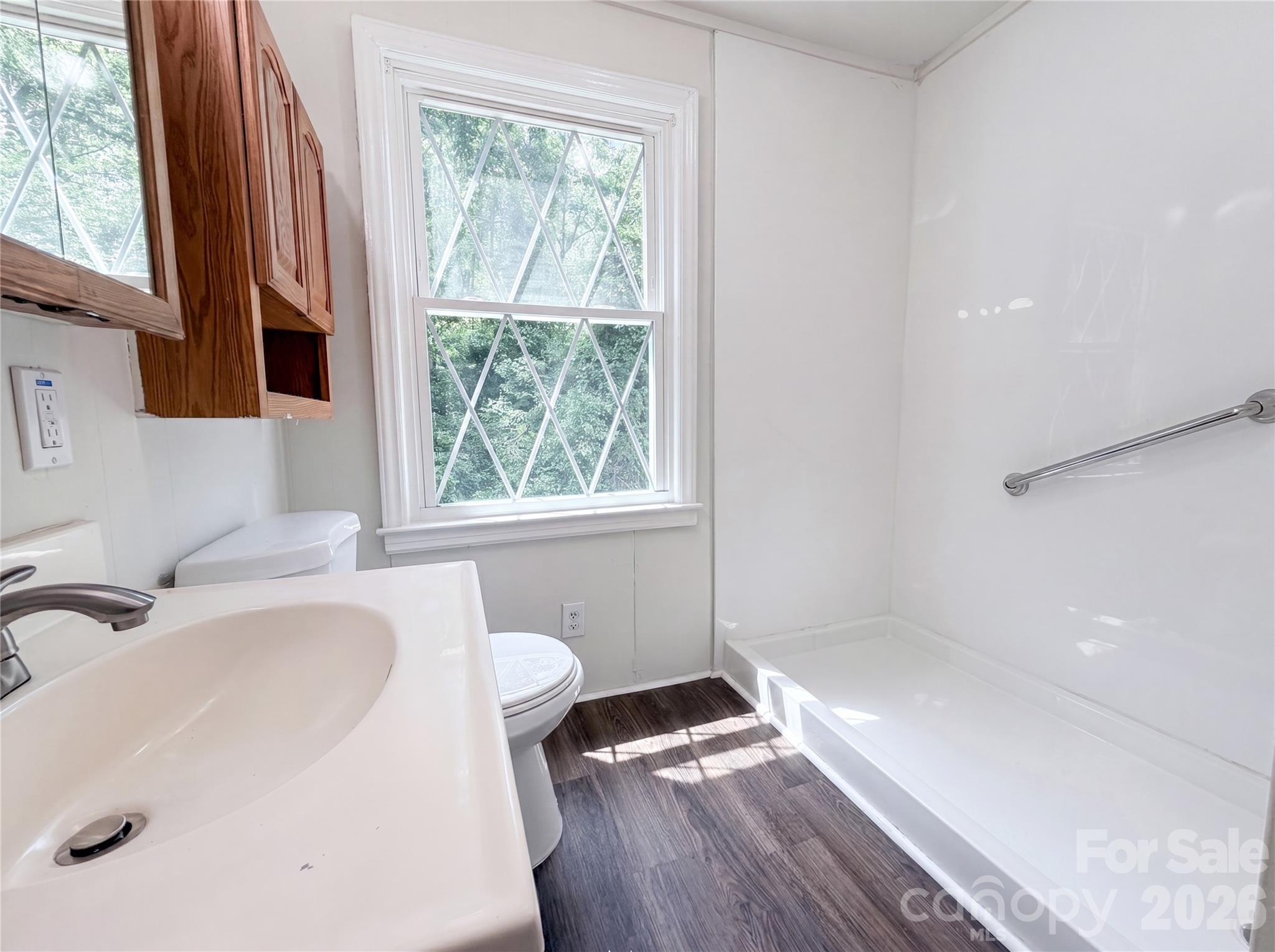 313 Black Street — Cherryville