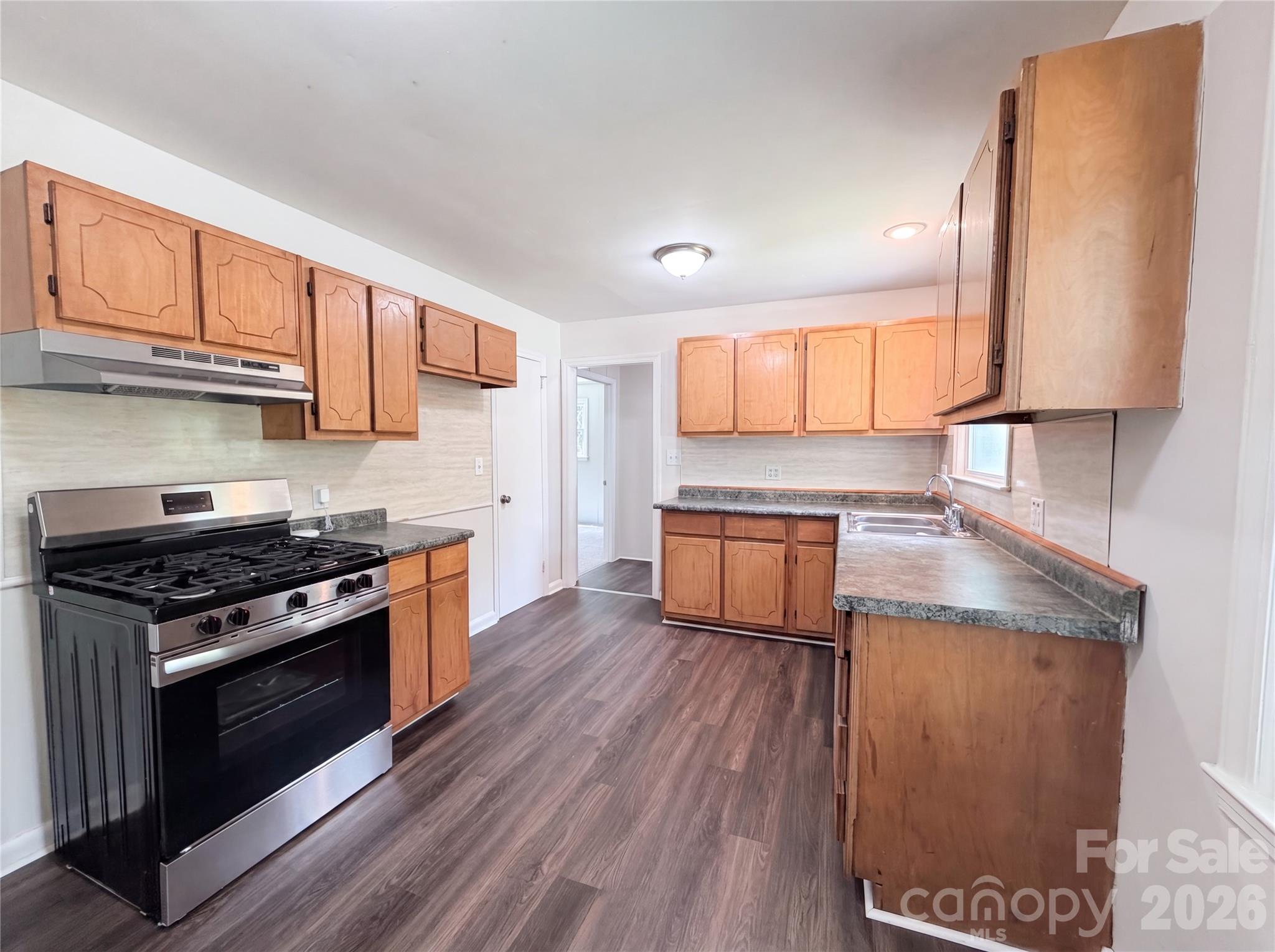 313 Black Street — Cherryville