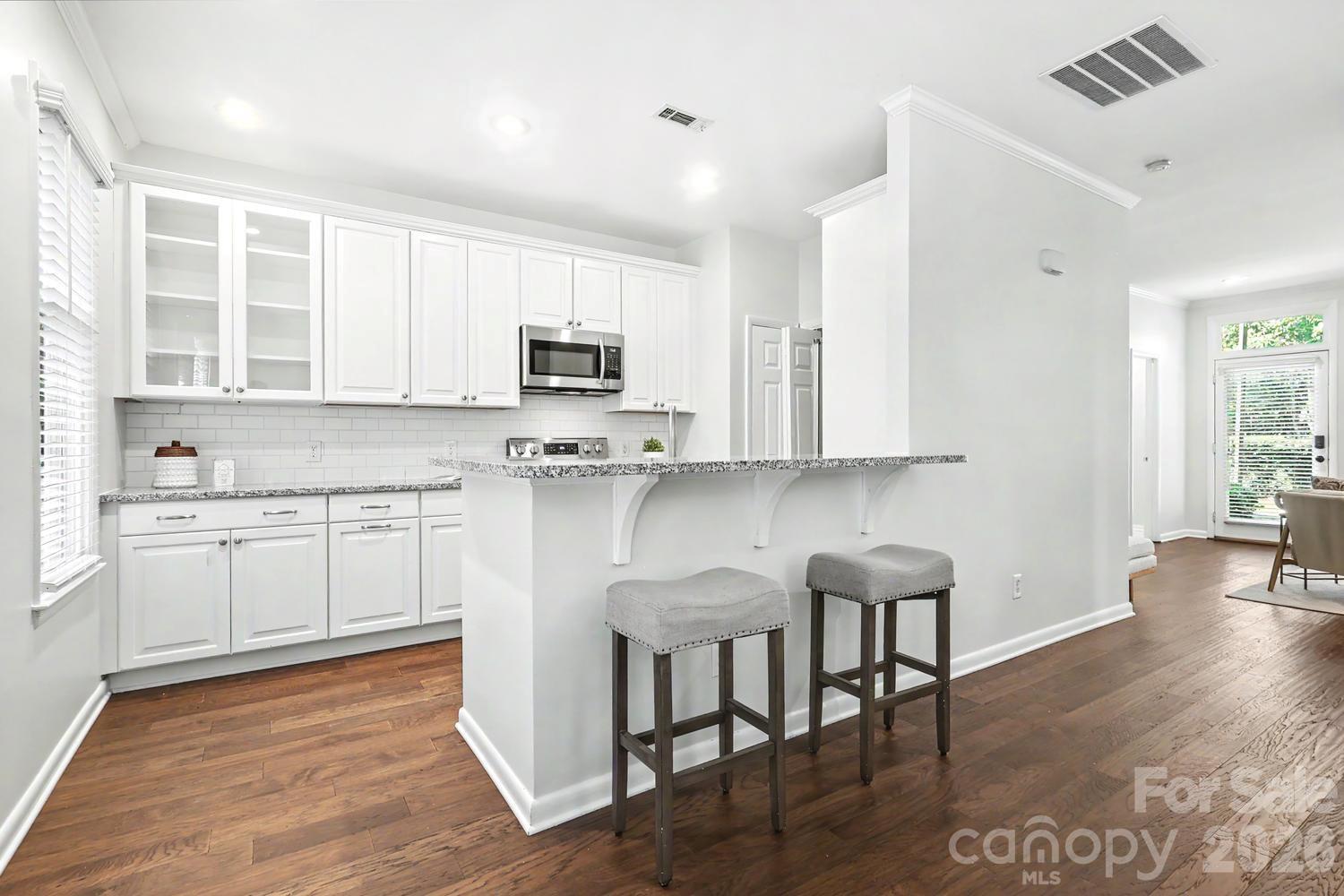 2515 Dilworth Heights Lane — Charlotte