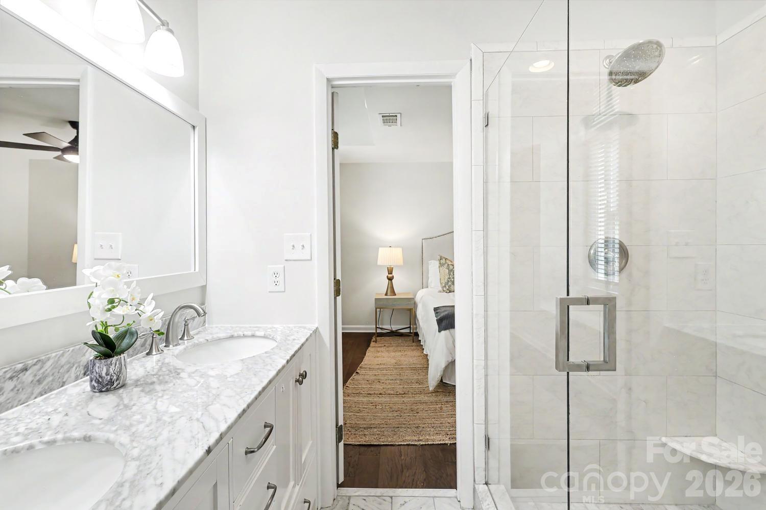 2515 Dilworth Heights Lane — Charlotte