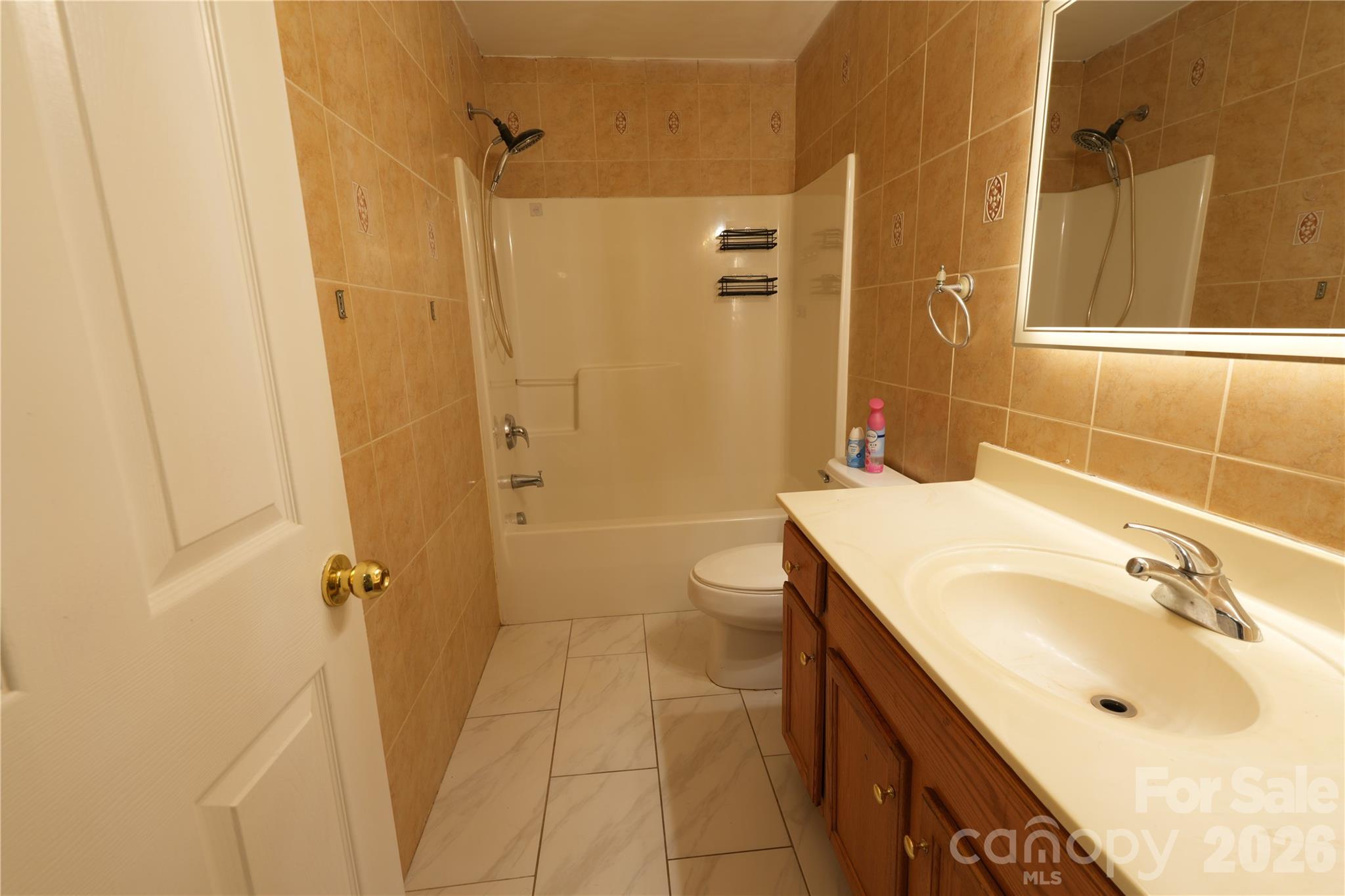 6410 Castlewynd Court — Charlotte
